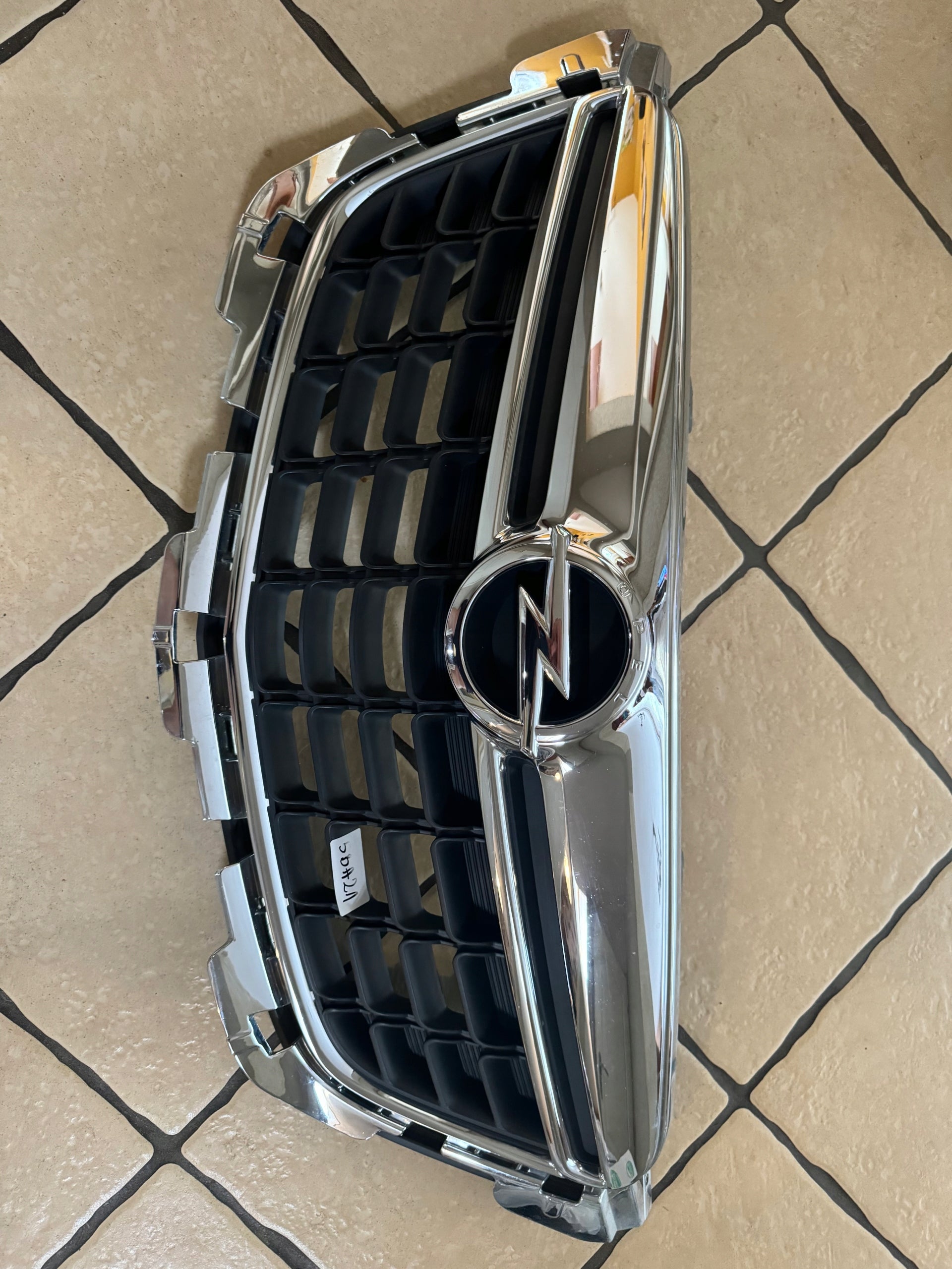 Kühlergrill Opel G L MOKKA E FRONTGRILL Kühlergitter