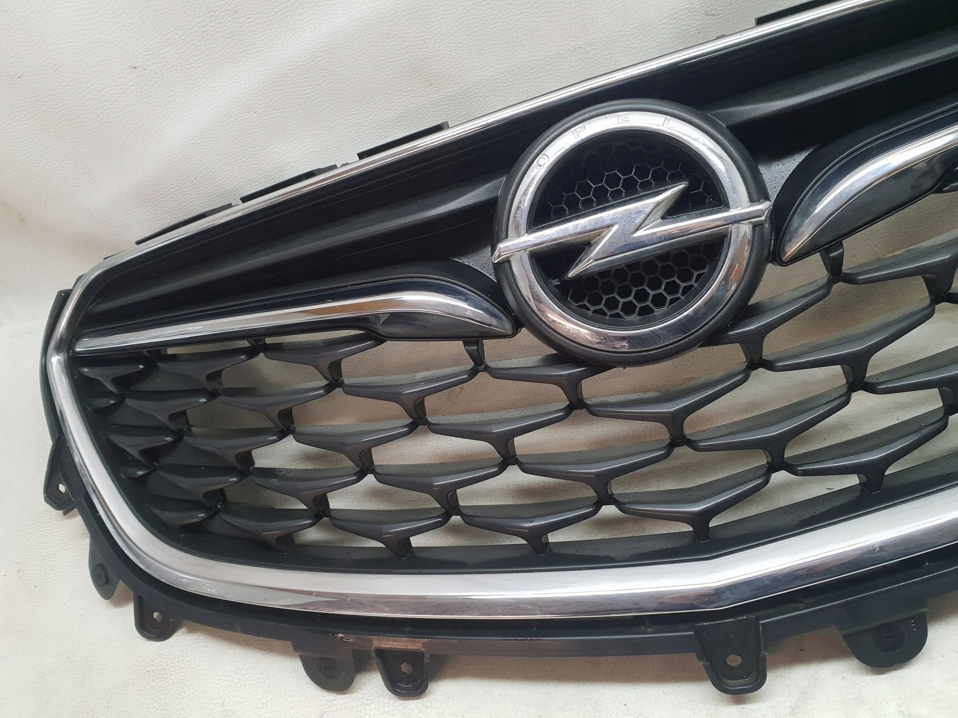 Kühlergrill Opel MOKKA 1 E D L G FRONTGRILL Kühlergitter