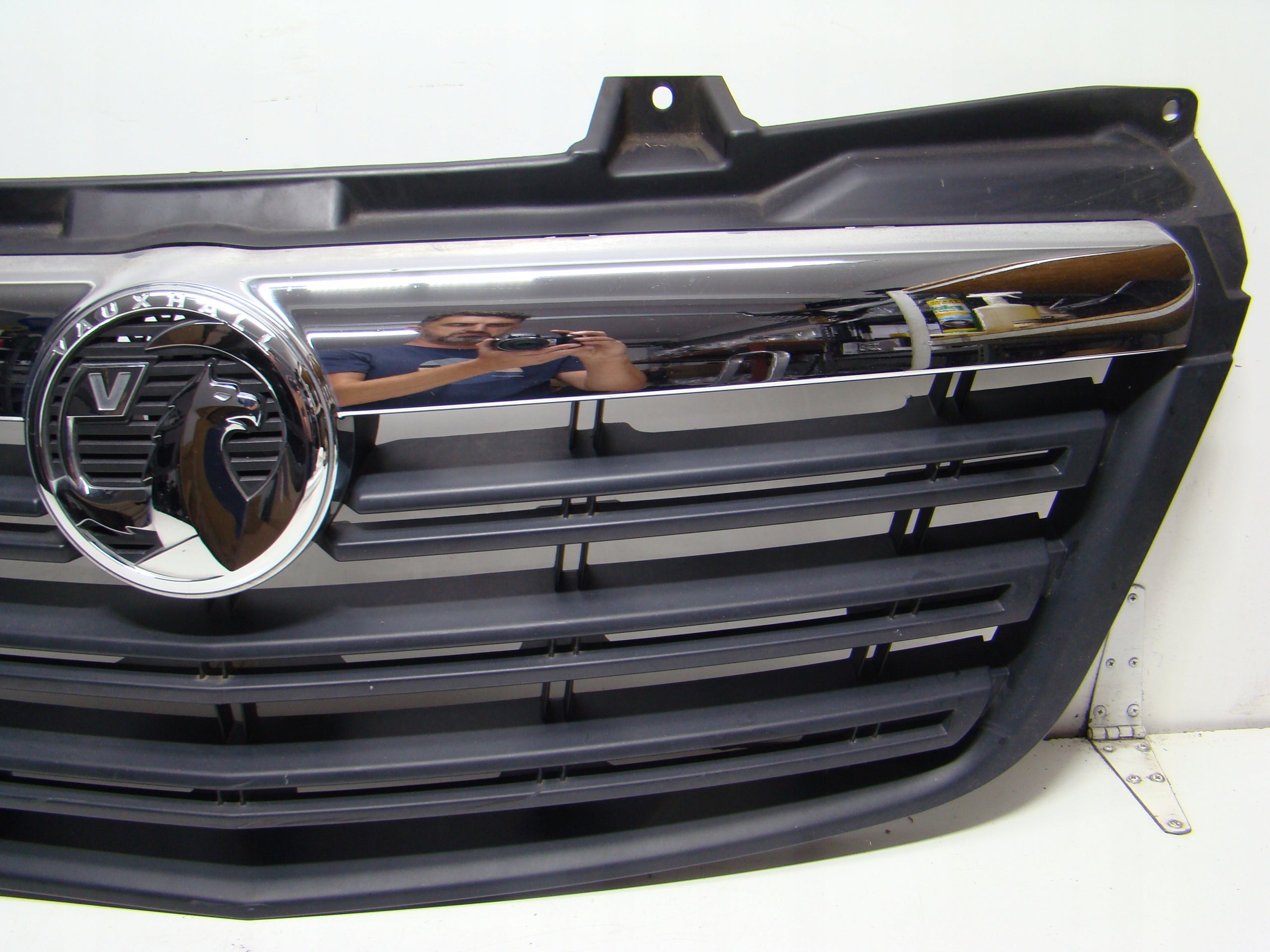 Kühlergrill Opel G E L 1 MOVANO FRONTGRILL Kühlergitter