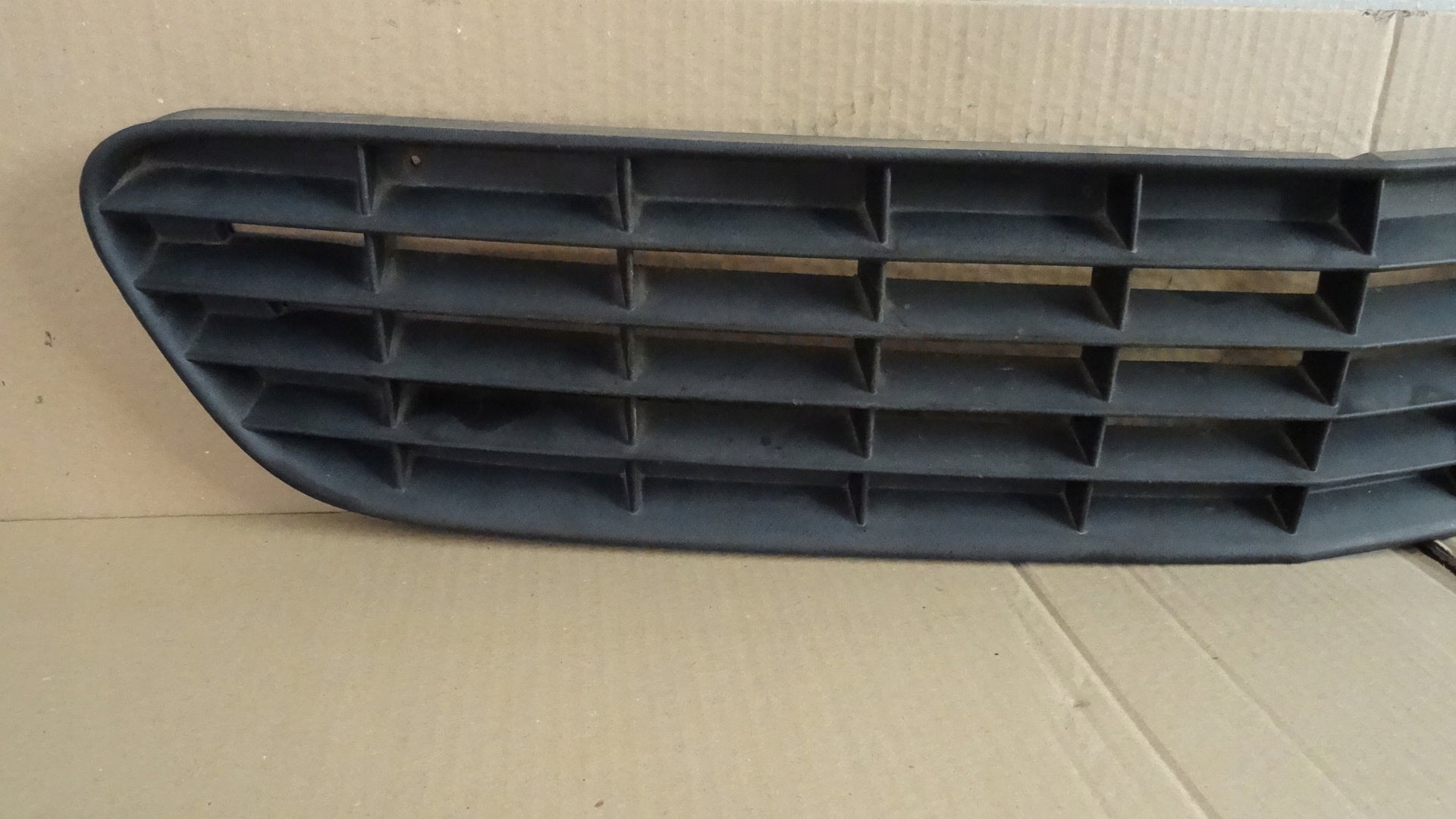 Kühlergrill Opel H SIGNUM 1 D VECTRA L FRONTGRILL Kühlergitter