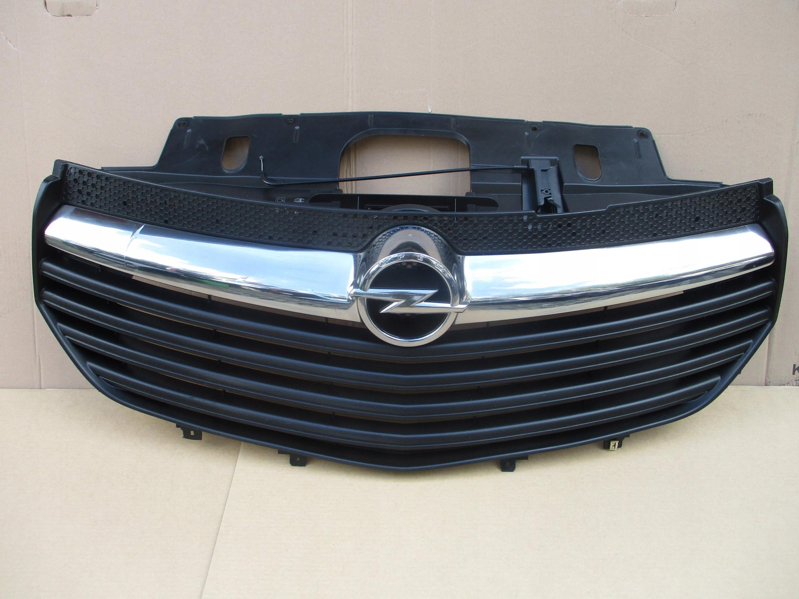  Kühlergrill Opel L B D E 1 G K VIVARO FRONTGRILL Kühlergitter product image