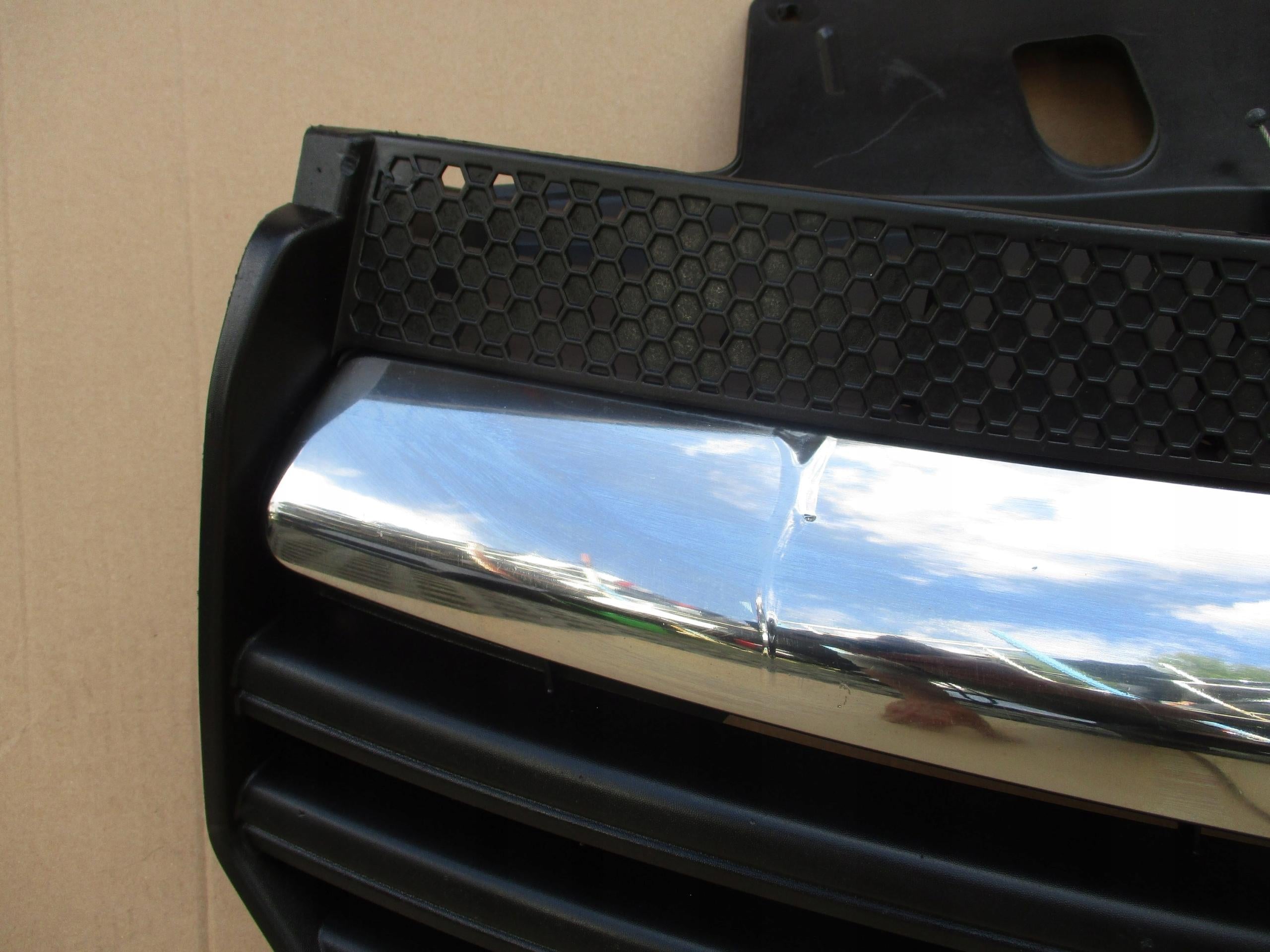 Kühlergrill Opel L B D E 1 G K VIVARO FRONTGRILL Kühlergitter