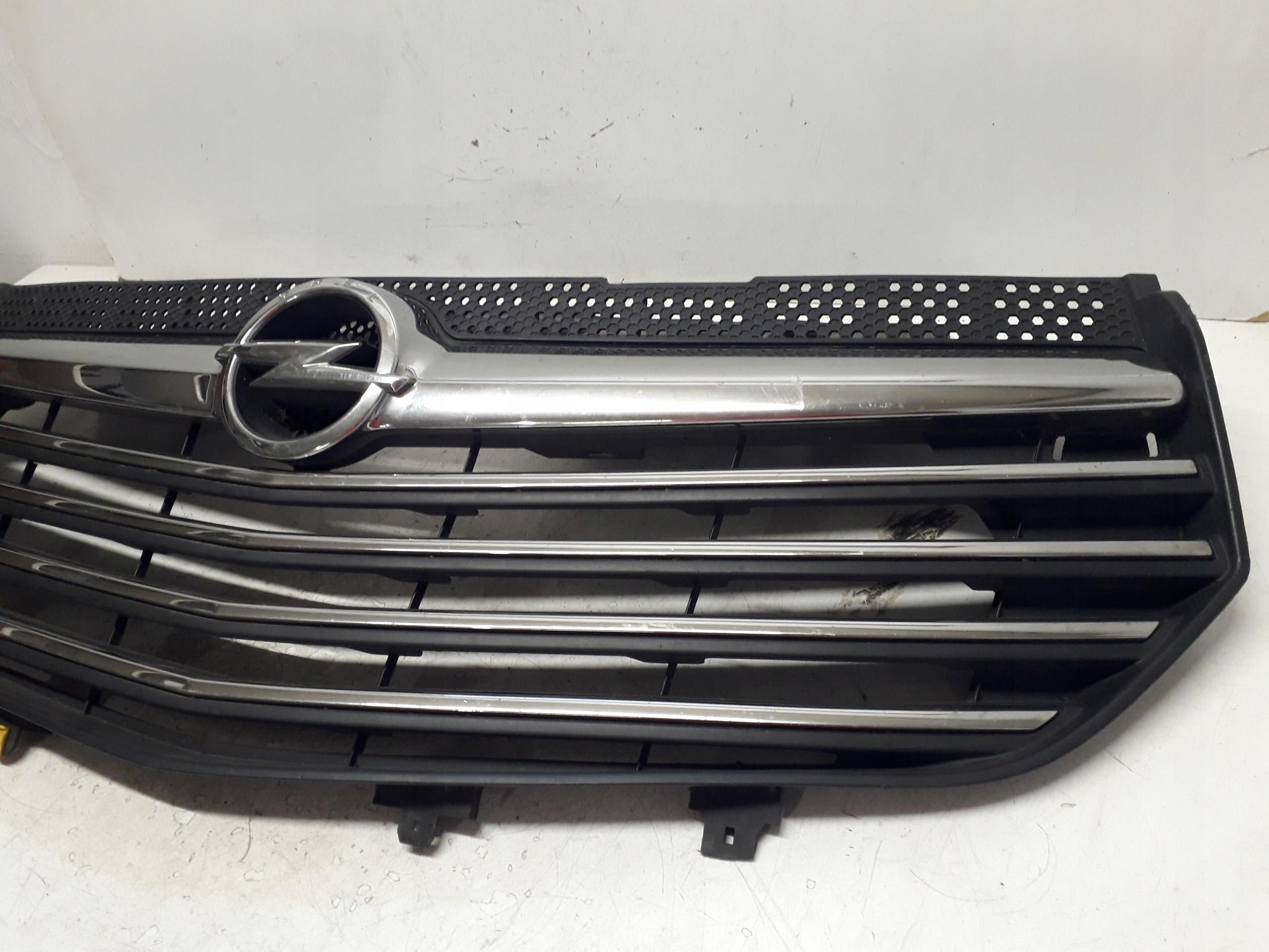 Kühlergrill Opel L B E 1 G VIVARO FRONTGRILL Kühlergitter