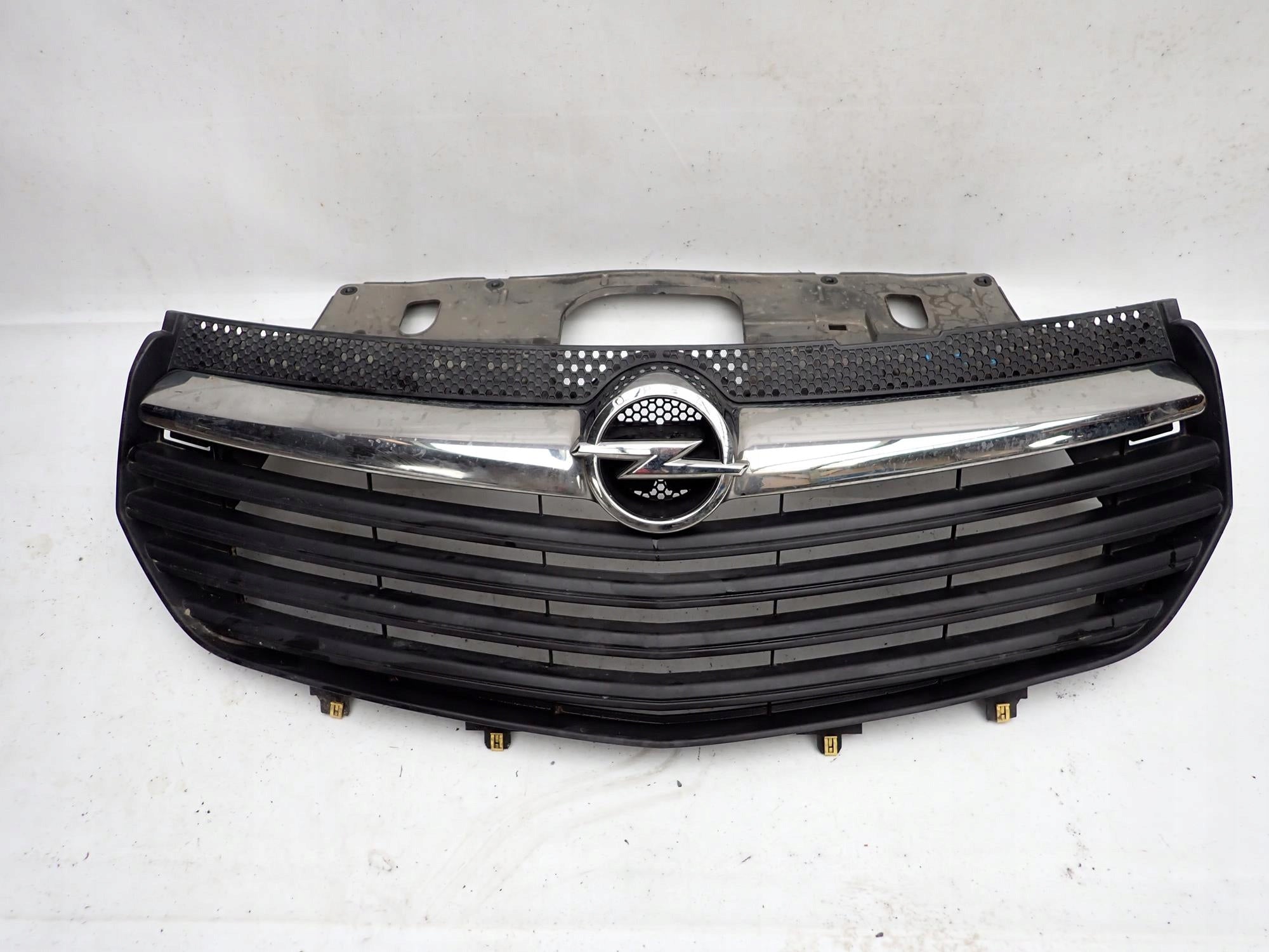  Radiator grille Opel 1 ELG VIVARO B FRONT GRILL 13868859 Radiator grille  product image