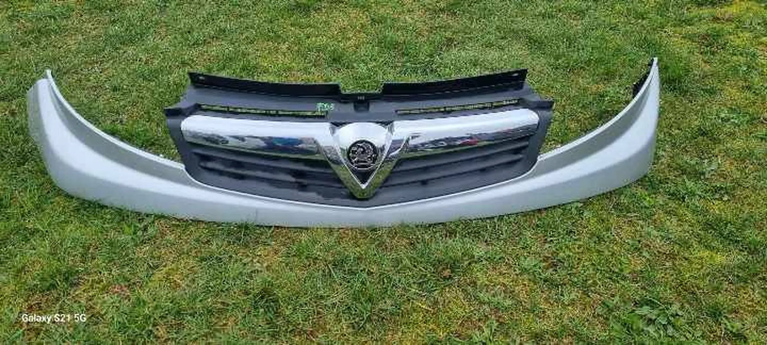  Kühlergrill Opel E F VIVARO A L G FRONTGRILL Kühlergitter product image