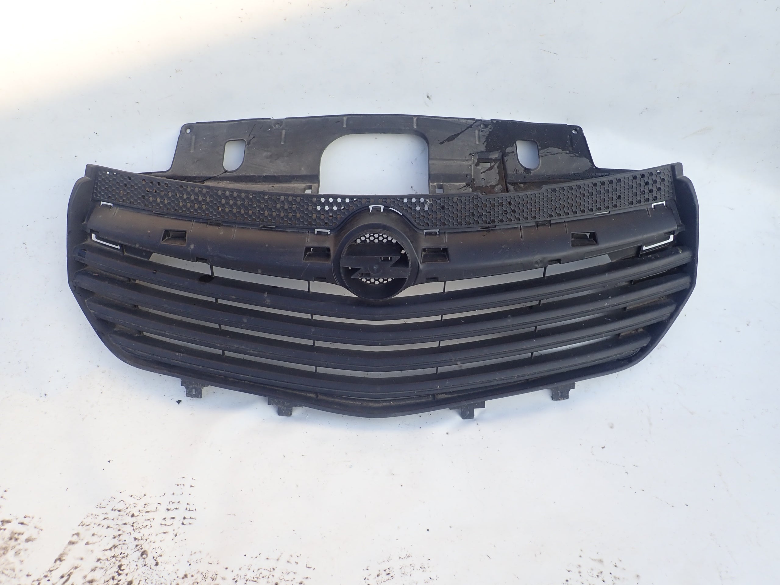 Kühlergrill Opel H I 1 VIVARO E C D L G FRONTGRILL Kühlergitter