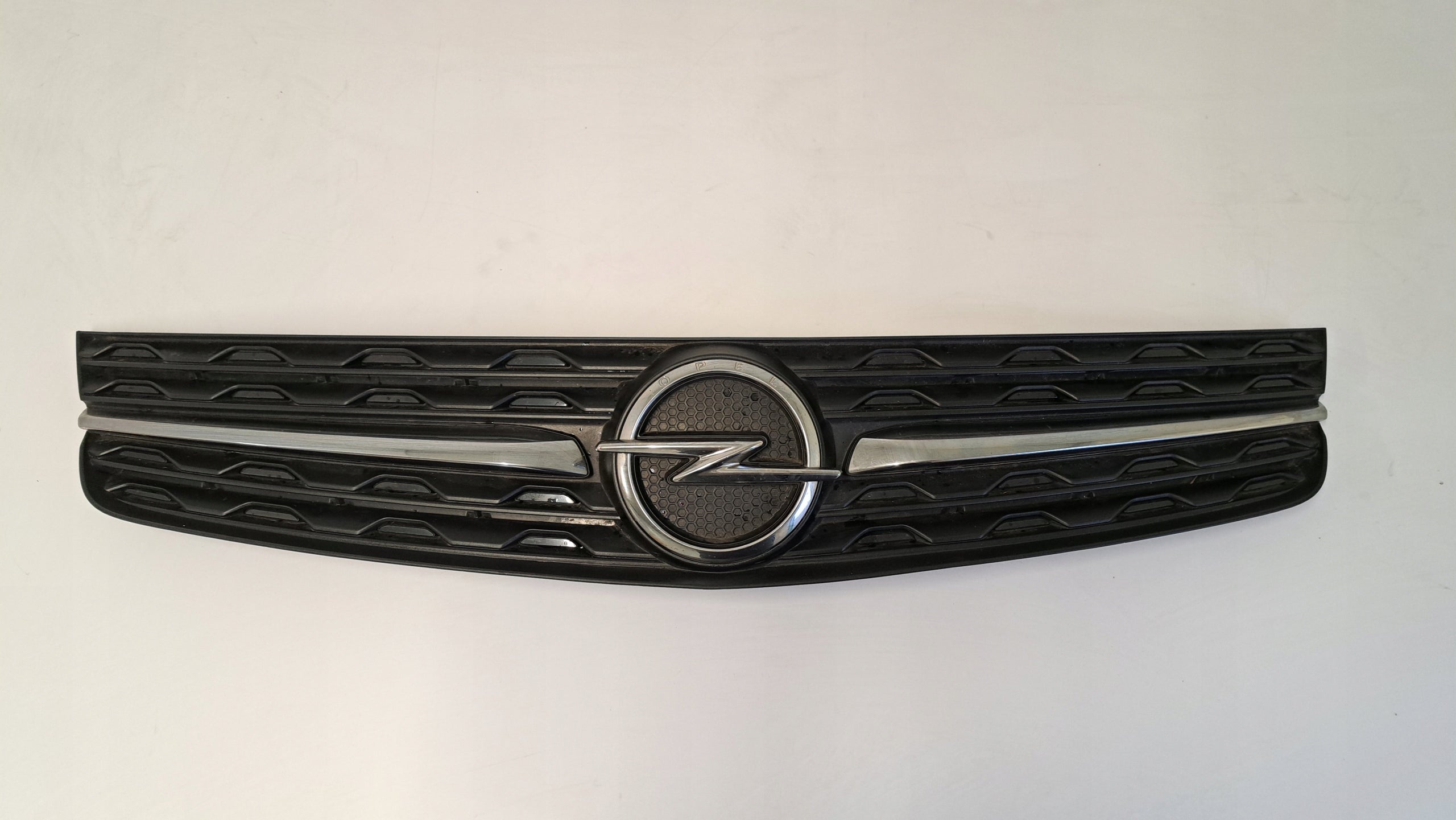  Kühlergrill Opel H VIVARO C 1 E ZAFIRA D K L G FRONTGRILL 39201547 Kühlergitter product image