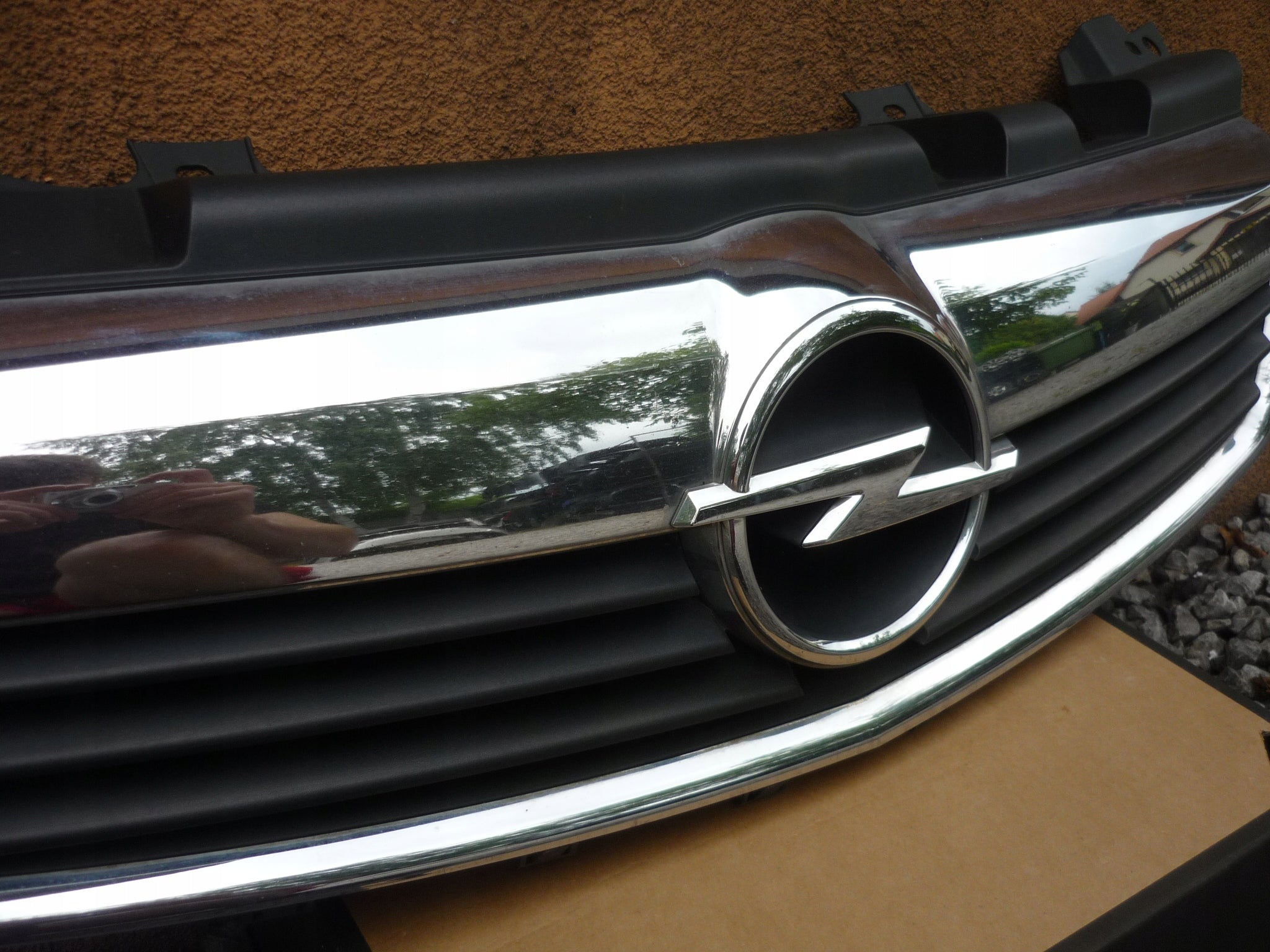 Kühlergrill Opel H E ZAFIRA C D B L G FRONTGRILL 13136136 Kühlergitter