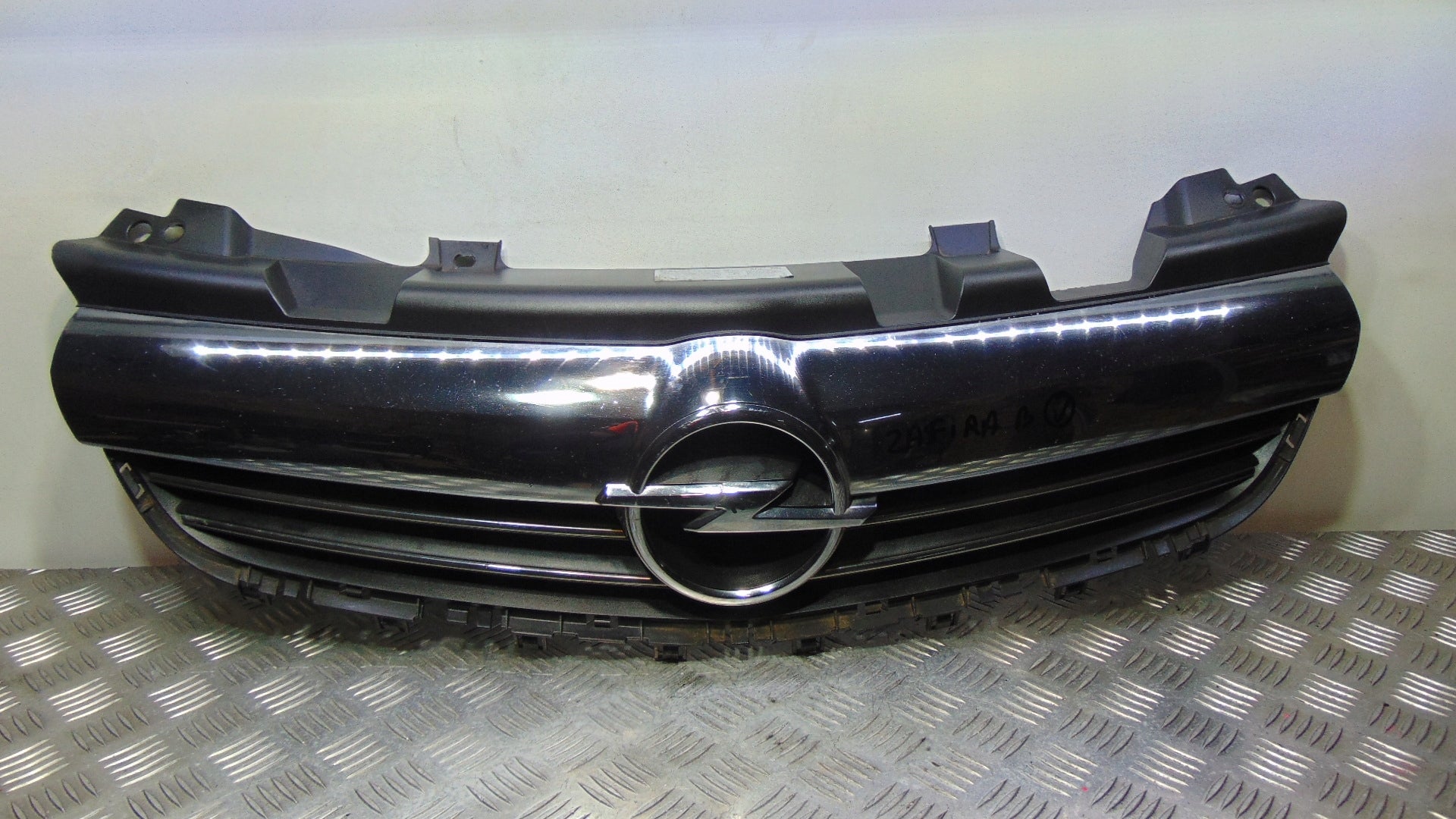  Kühlergrill Opel 1 E ZAFIRA B L G FRONTGRILL 13247327 Kühlergitter product image