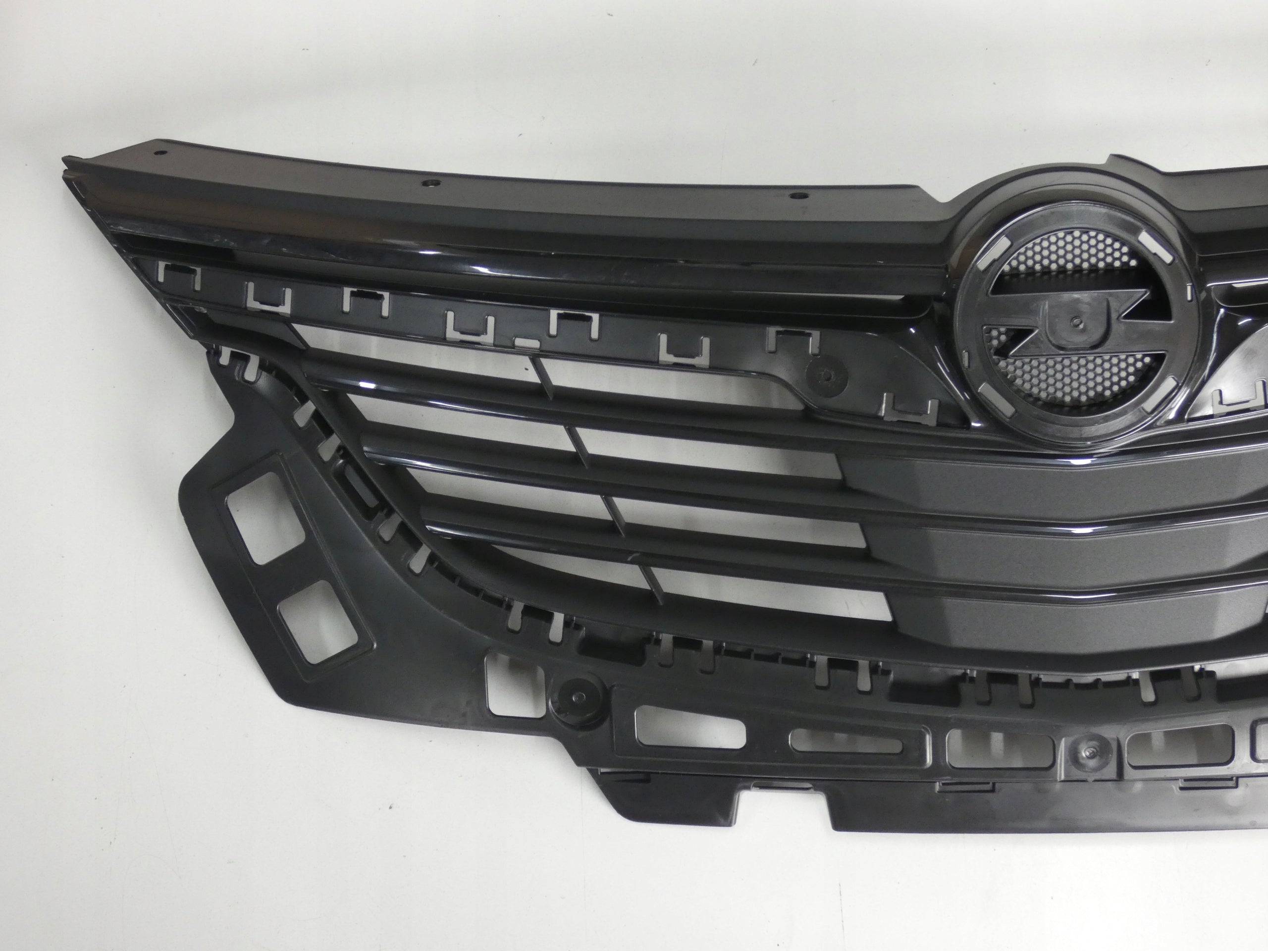 Kühlergrill Opel H E ZAFIRA C D L G FRONTGRILL 39079789 Kühlergitter