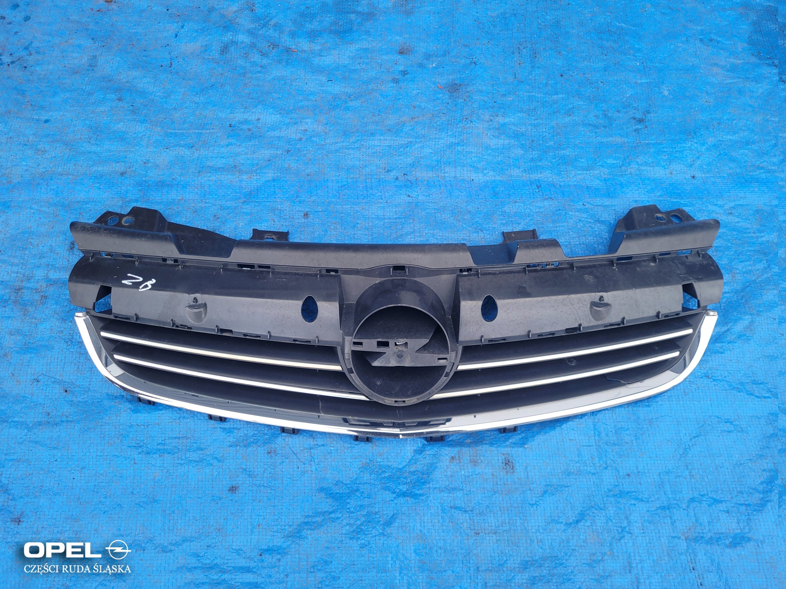  Radiator grille Opel HE ZAFIRA CDKBLG FRONTGRILL 13247327 Radiator grille  product image