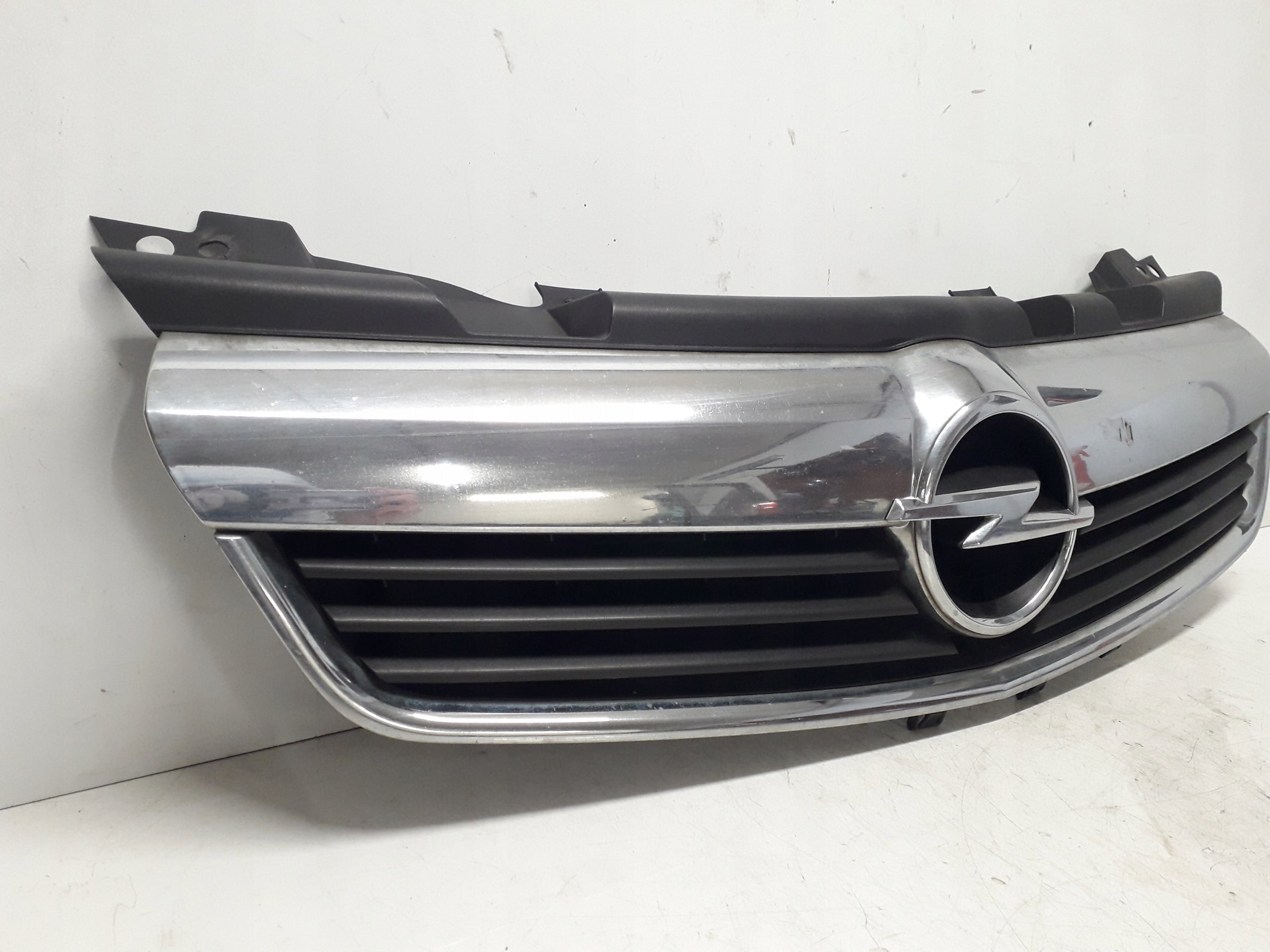 Kühlergrill Opel H 1 E ZAFIRA C B L G FRONTGRILL 13157590 Kühlergitter