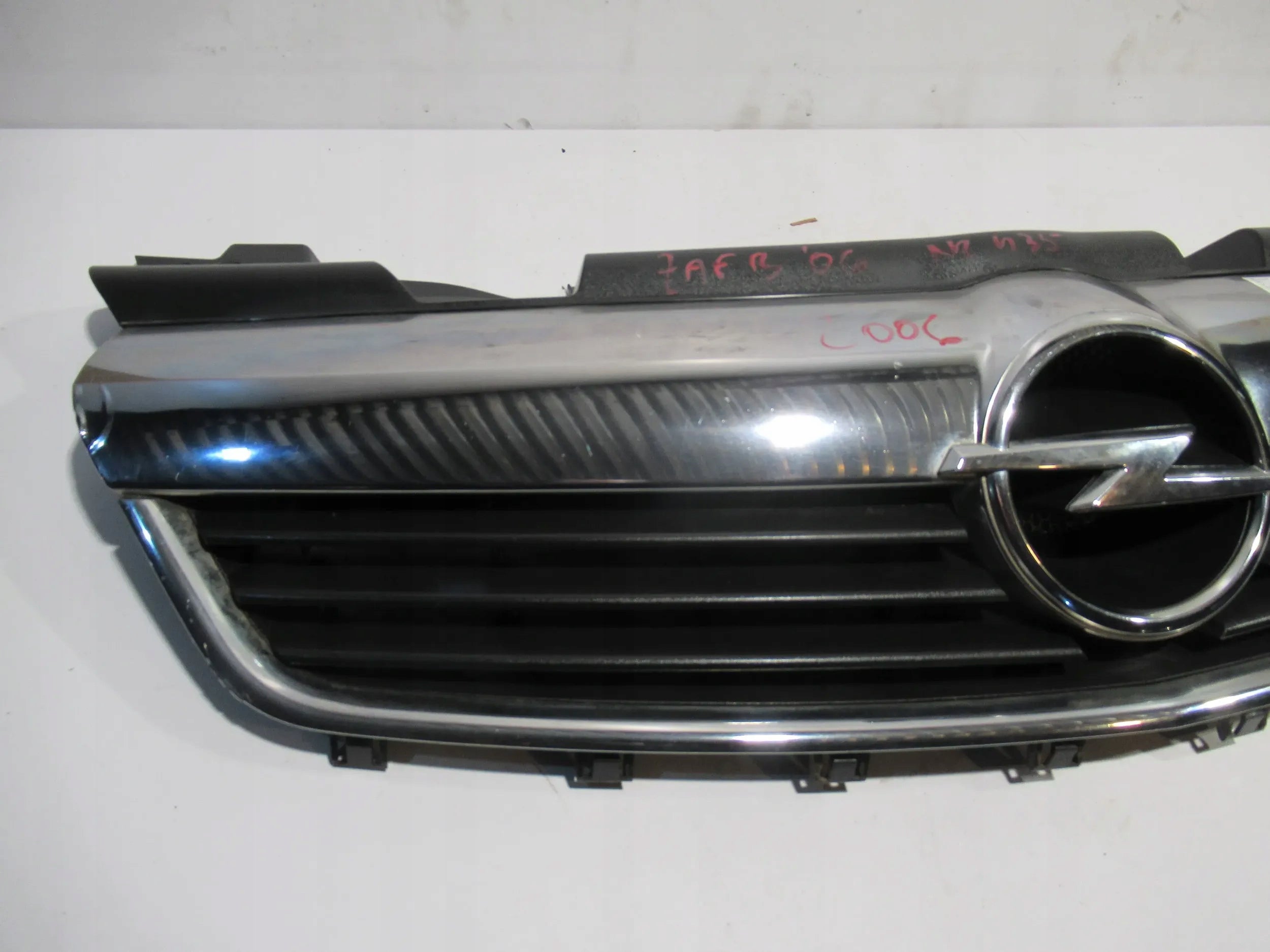 Kühlergrill Opel 1 E ZAFIRA B L G FRONTGRILL 13136138 Kühlergitter