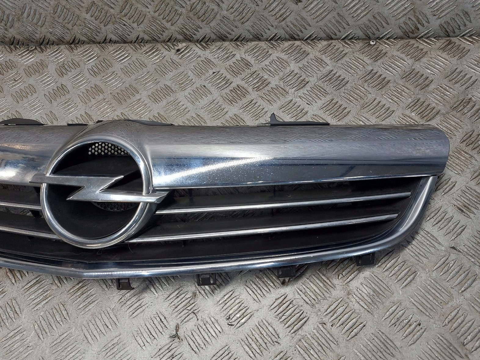 Kühlergrill Opel H E ZAFIRA C B L G FRONTGRILL 13247327 Kühlergitter