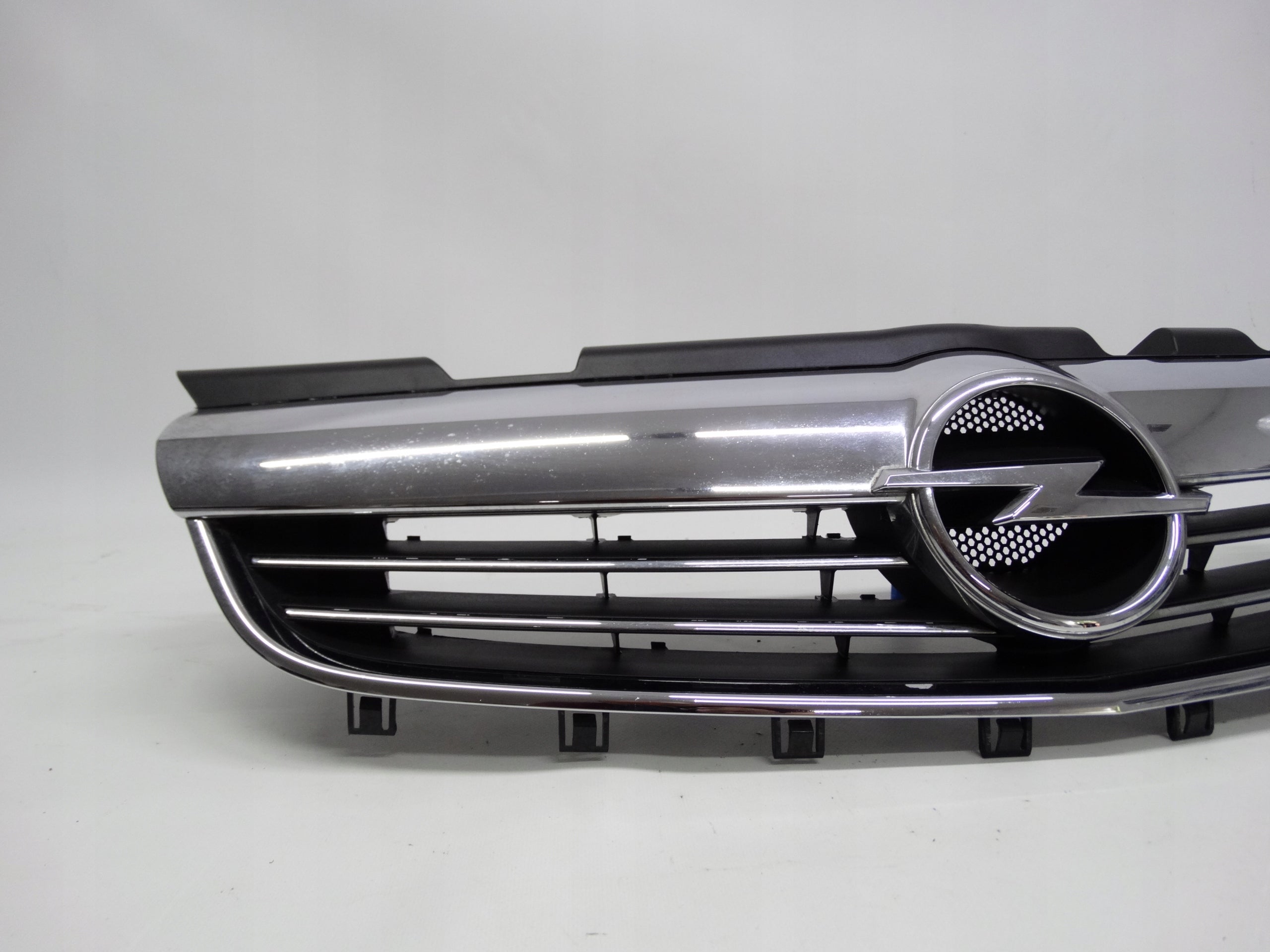 Kühlergrill Opel B H L D G E 1 C ZAFIRA FRONTGRILL 13247331 Kühlergitter