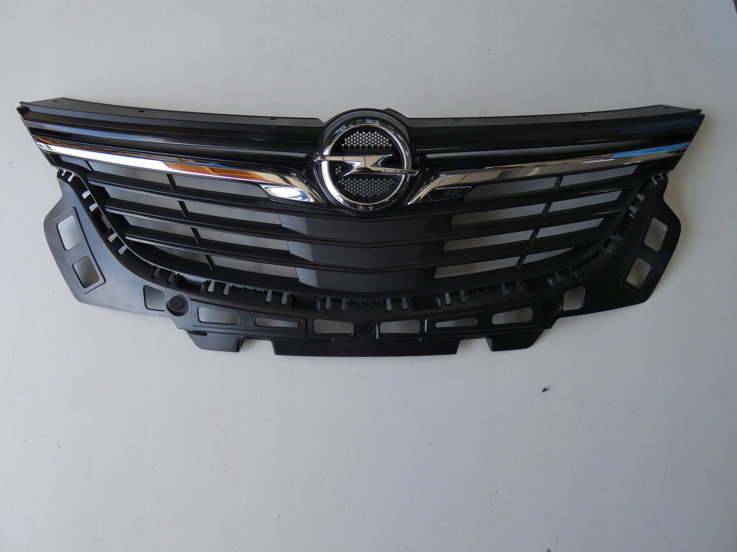 Kühlergrill Opel E ZAFIRA C D L G FRONTGRILL Kühlergitter