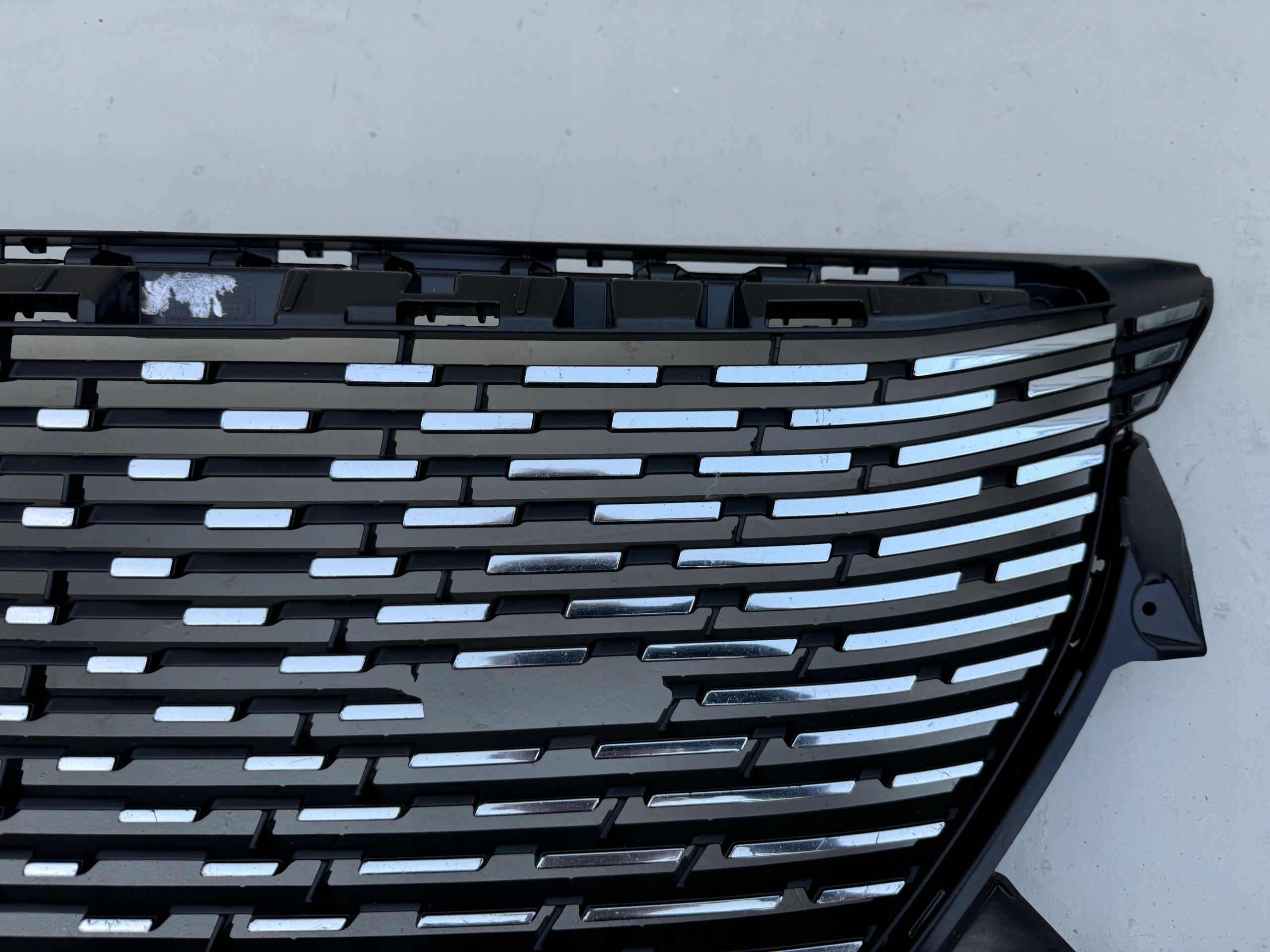 Kühlergrill Peugeot 2008 II PEUGEOT 2008 I FRONTGRILL 9826326680 Kühlergitter