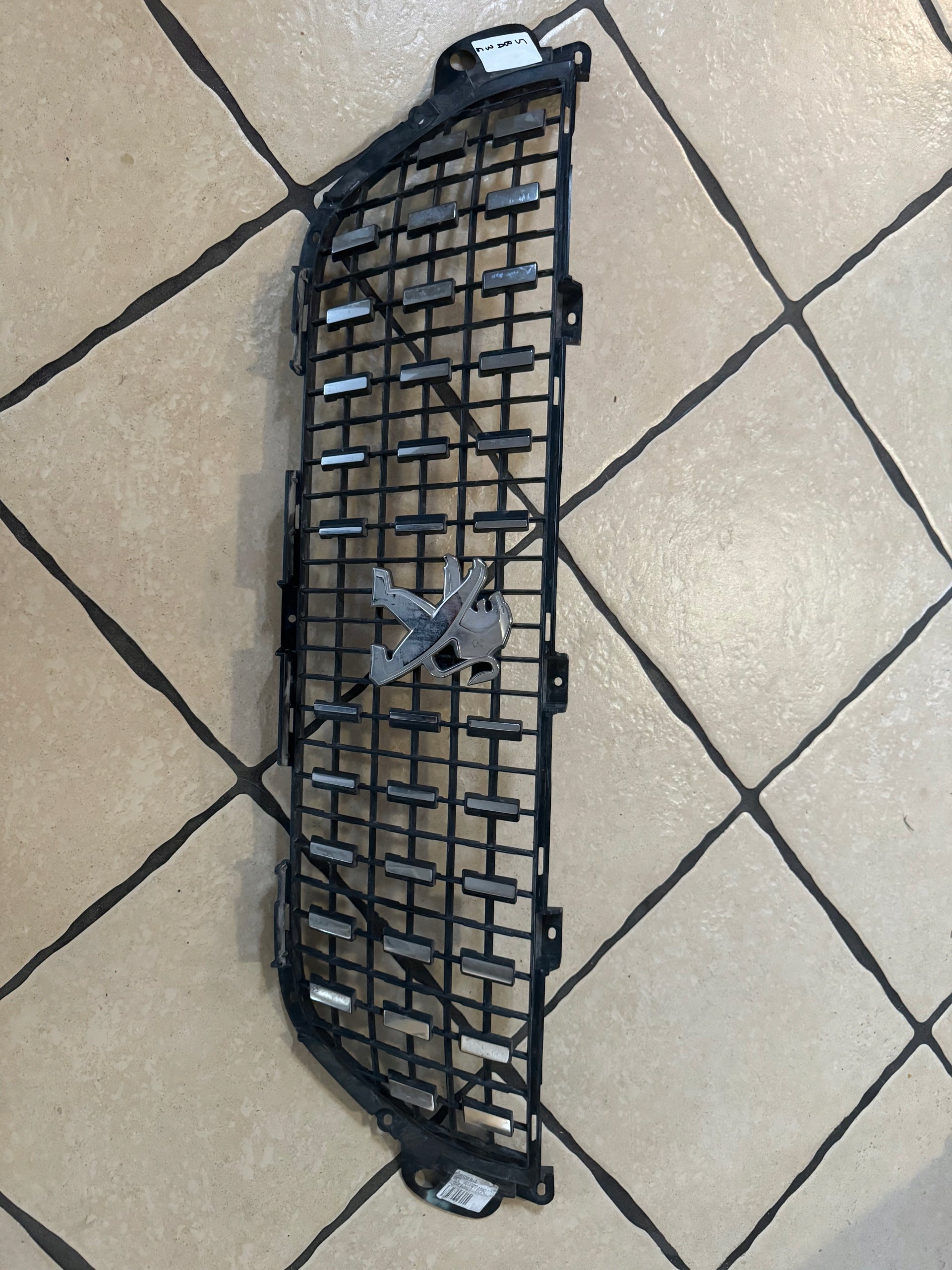 Kühlergrill Peugeot PEUGEOT 2008 FRONTGRILL Kühlergitter