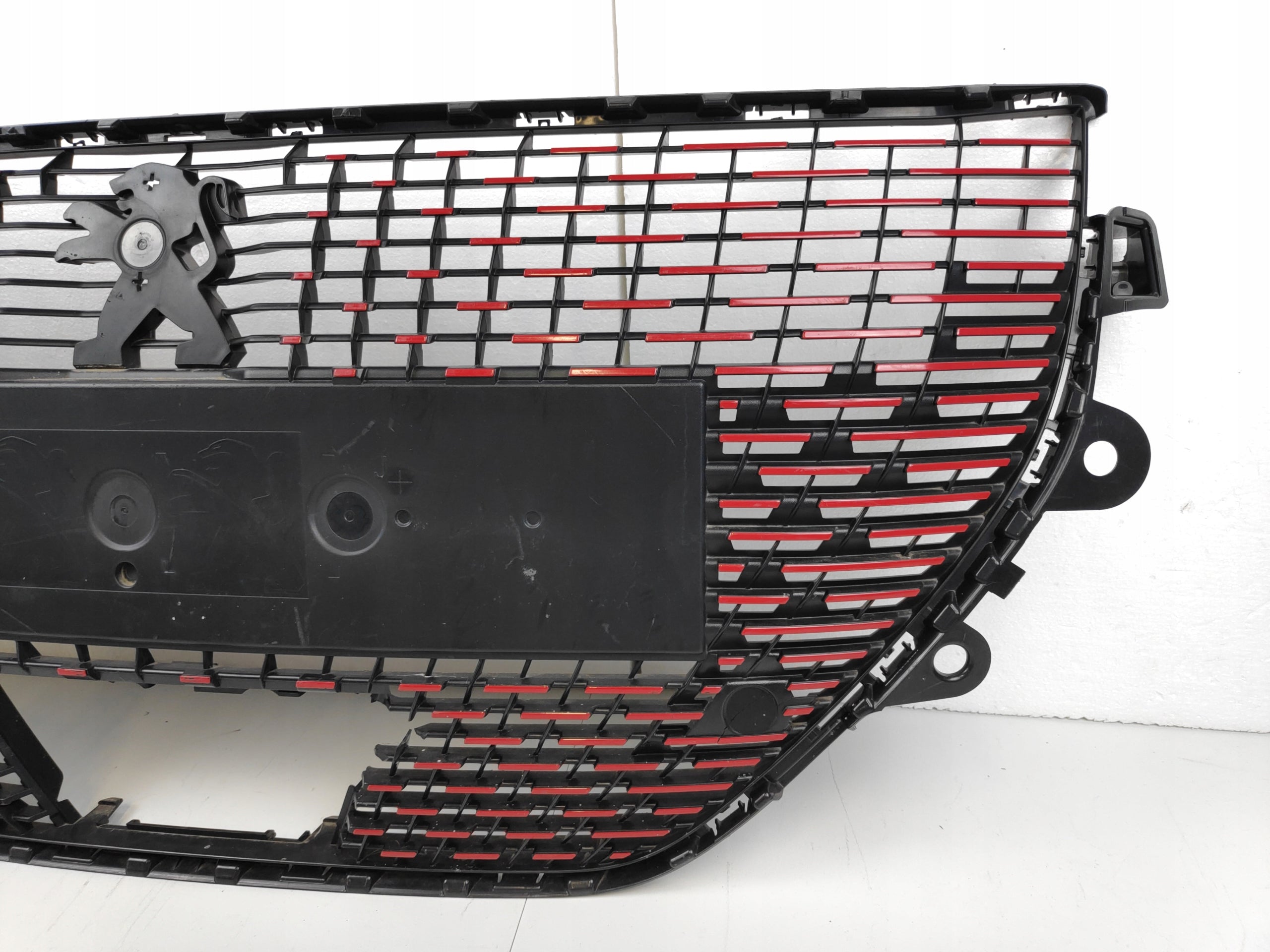 Kühlergrill Peugeot PEUGEOT 208 II FRONTGRILL 9831838880 Kühlergitter