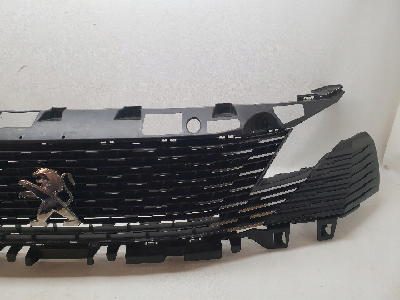 Kühlergrill Peugeot 3008 II PEUGEOT 3008 I FRONTGRILL 9836828477 Kühlergitter