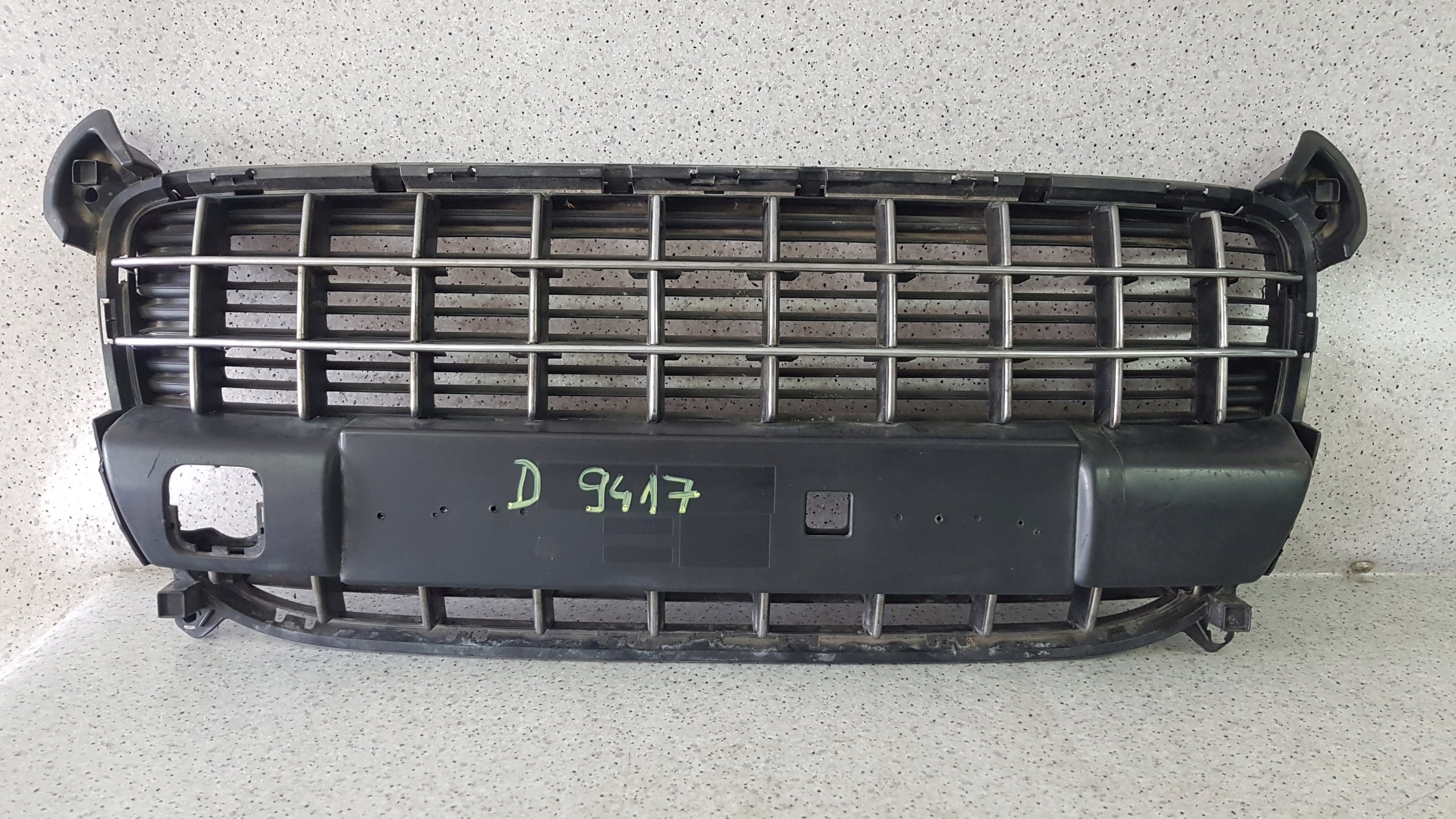 Kühlergrill Peugeot PEUGEOT 3008 I FRONTGRILL 9685628677 Kühlergitter