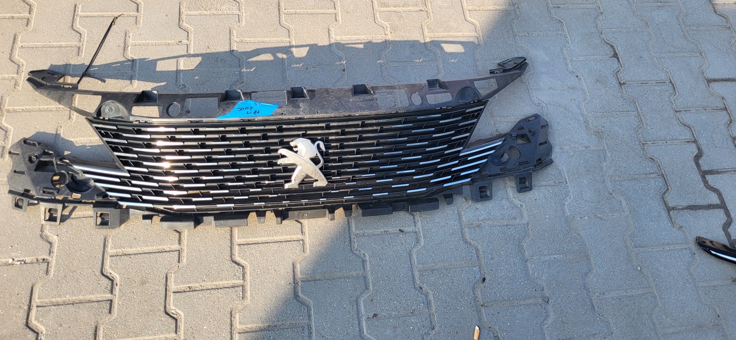 Kühlergrill Peugeot 3008 II PEUGEOT 3008 I FRONTGRILL 9836828477 Kühlergitter