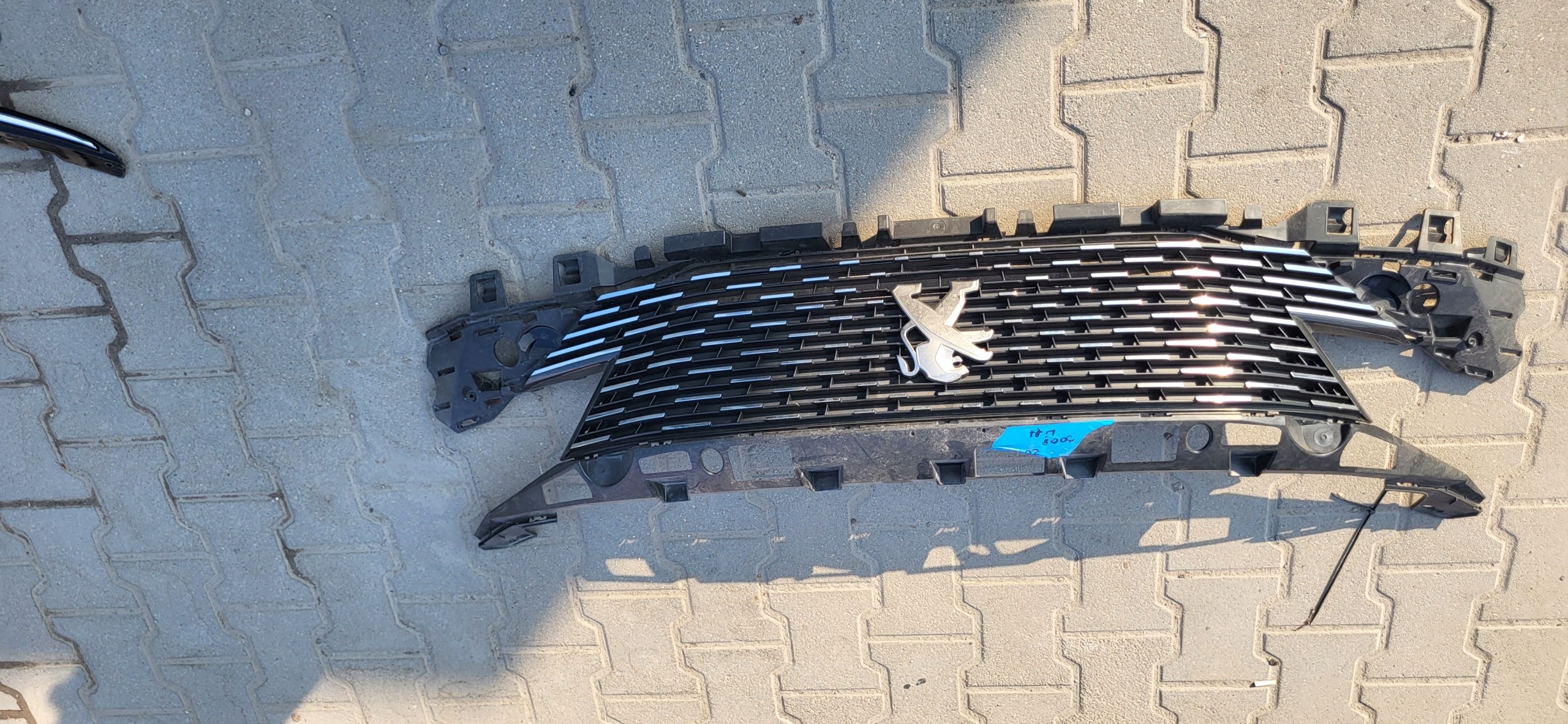 Kühlergrill Peugeot 3008 II PEUGEOT 3008 I FRONTGRILL 9836828477 Kühlergitter