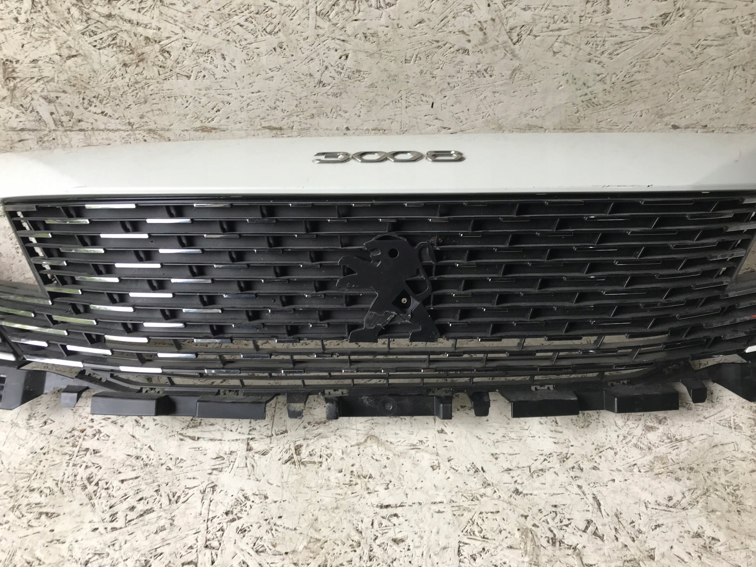 Kühlergrill Peugeot 3008 FRONTGRILL Kühlergitter