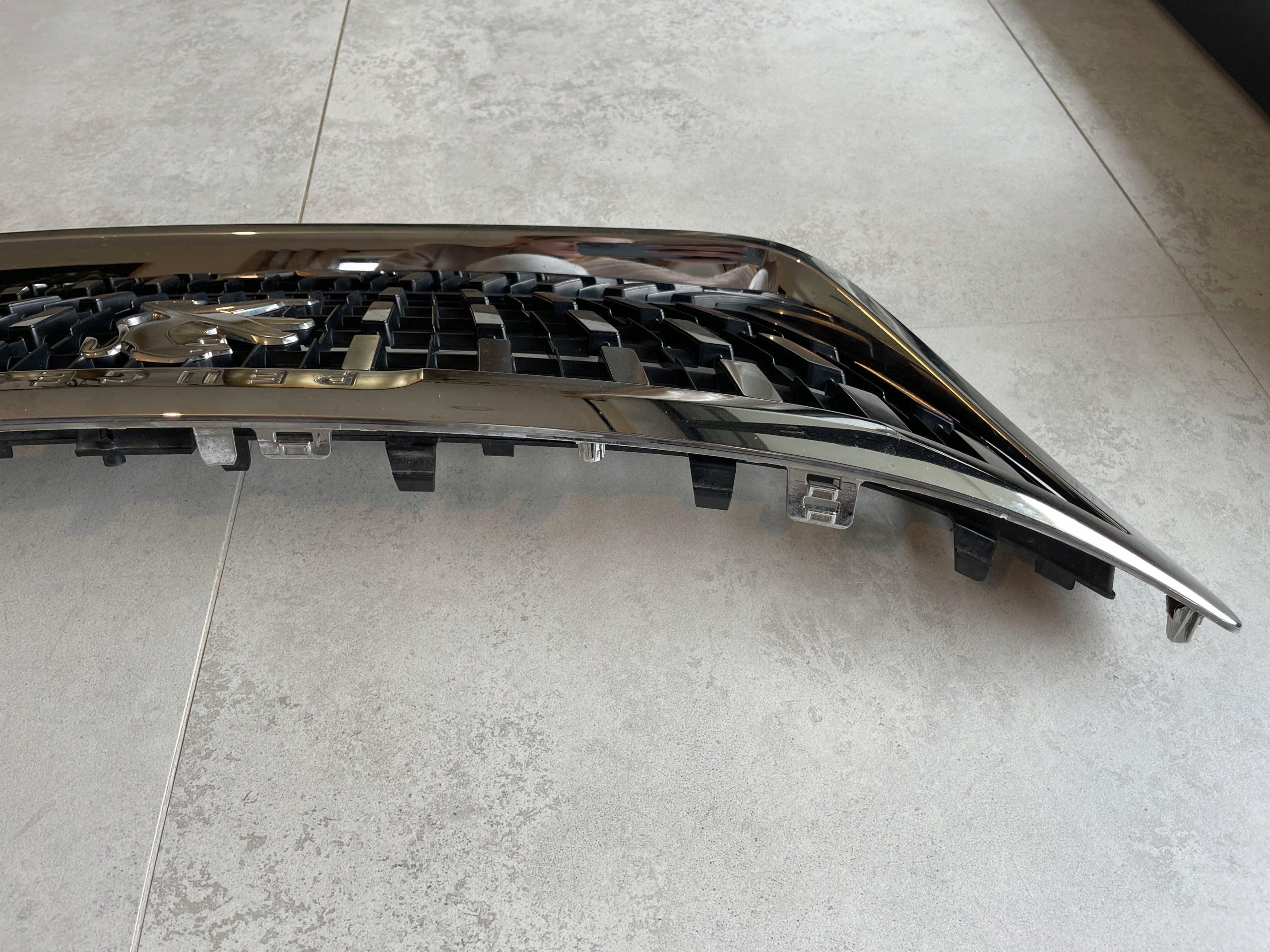 Kühlergrill Peugeot PEUGEOT 3008 I 3008 II 5008 FRONTGRILL Kühlergitter