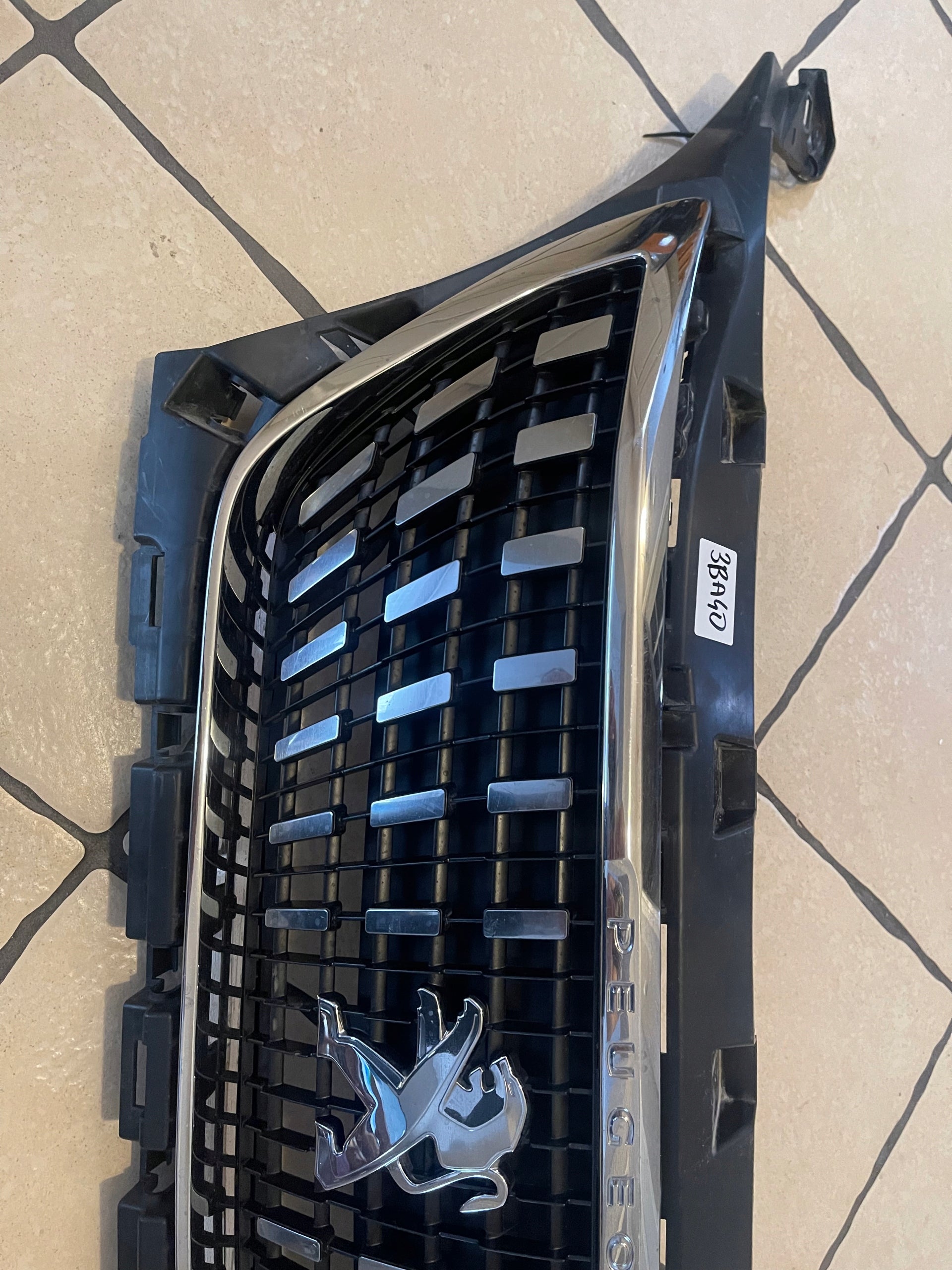 Kühlergrill Peugeot 5008 II 3008 FRONTGRILL Kühlergitter