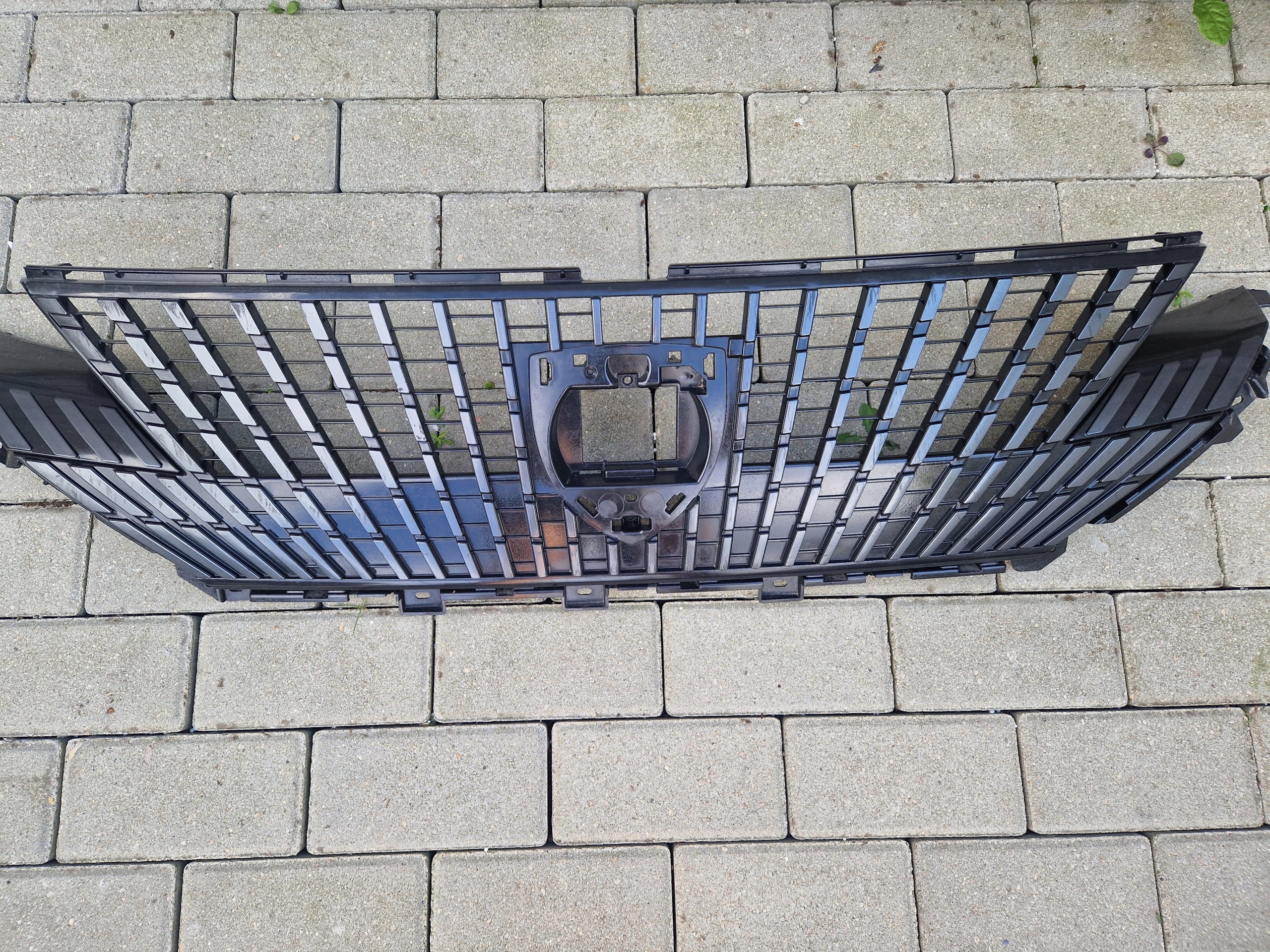 Kühlergrill Peugeot 106 408 407 FRONTGRILL 9840750280 Kühlergitter