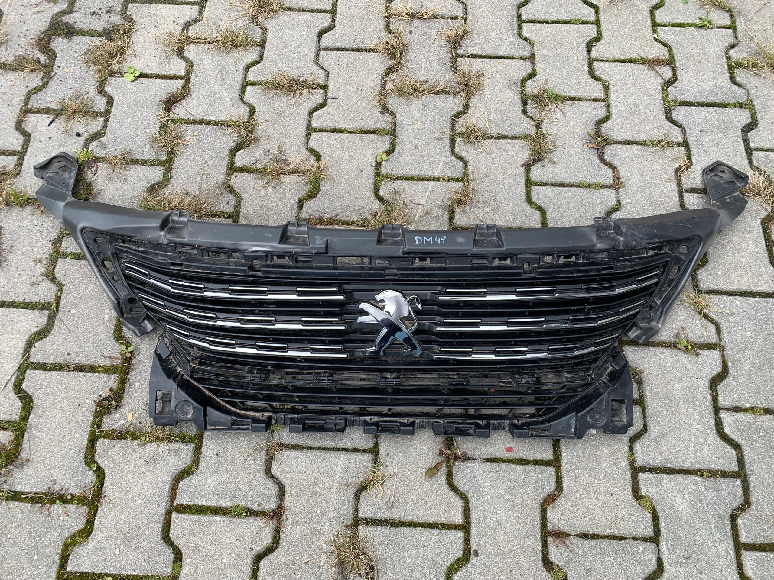 Kühlergrill Peugeot PEUGEOT 5008 I 5008 II FRONTGRILL 9814783380 Kühlergitter