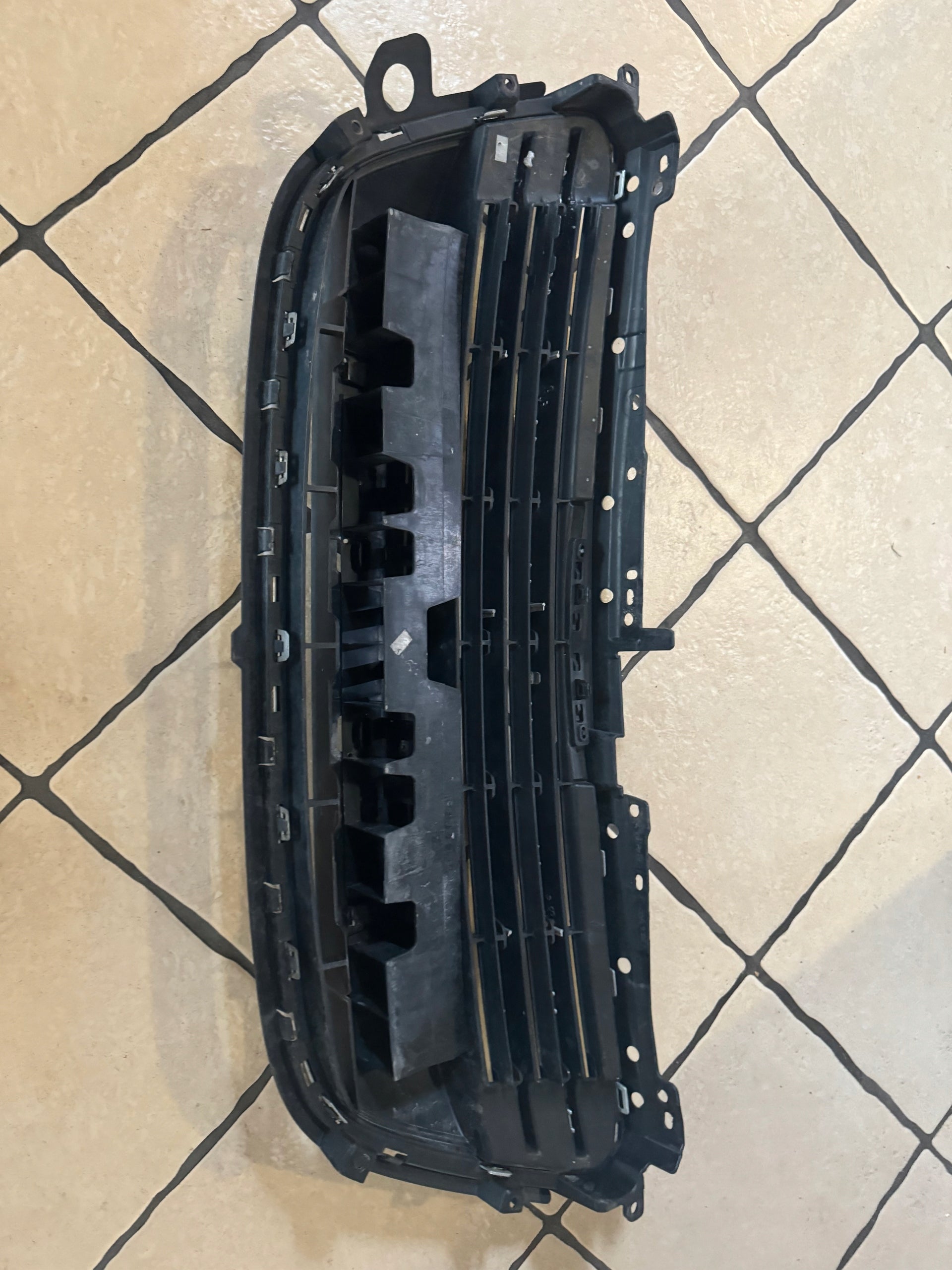 Kühlergrill Peugeot PEUGEOT 508 508 I FRONTGRILL Kühlergitter