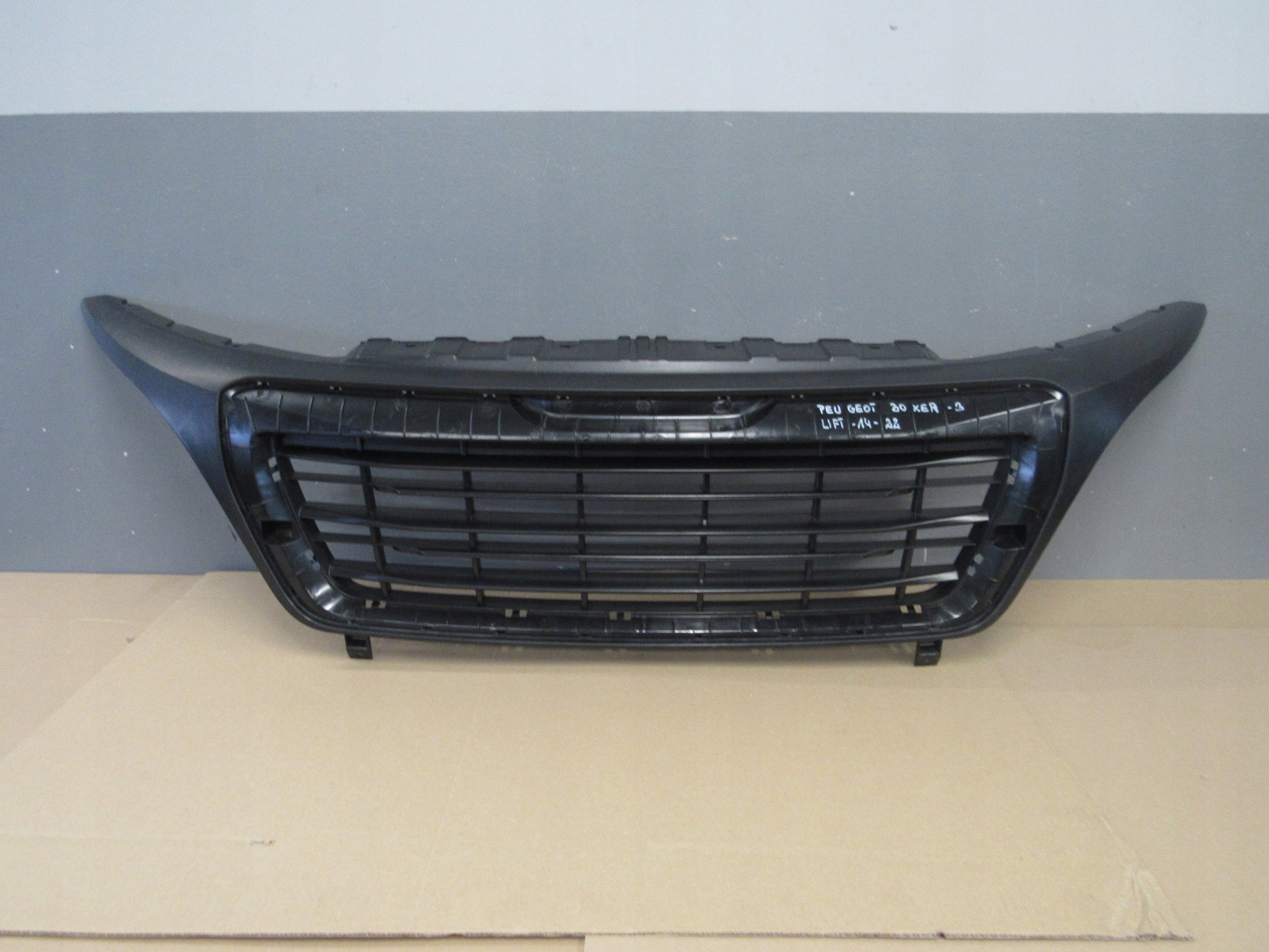 Kühlergrill Peugeot BOXER FRONTGRILL Kühlergitter