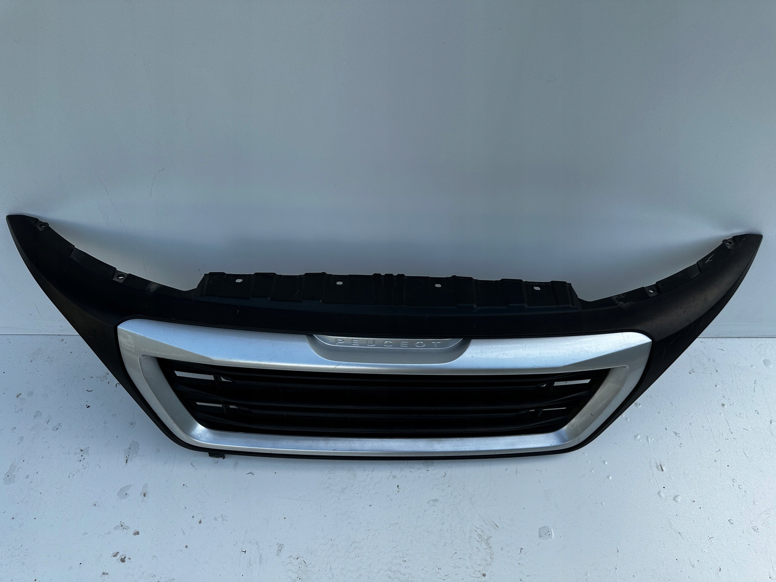 Kühlergrill Peugeot BOXER FRONTGRILL 1314847070 Kühlergitter