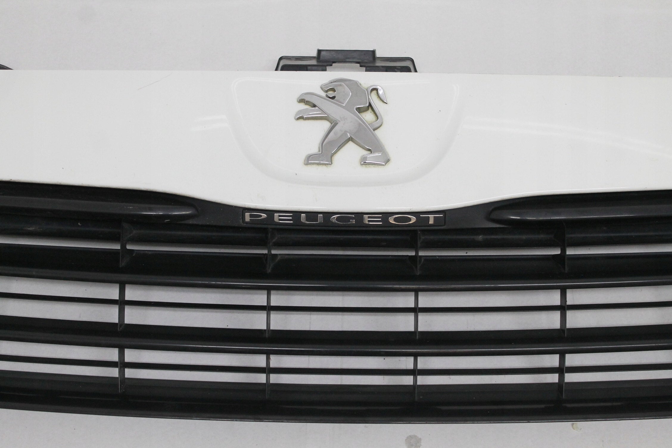 Kühlergrill Peugeot PEUGEOT EXPERT II FRONTGRILL Kühlergitter