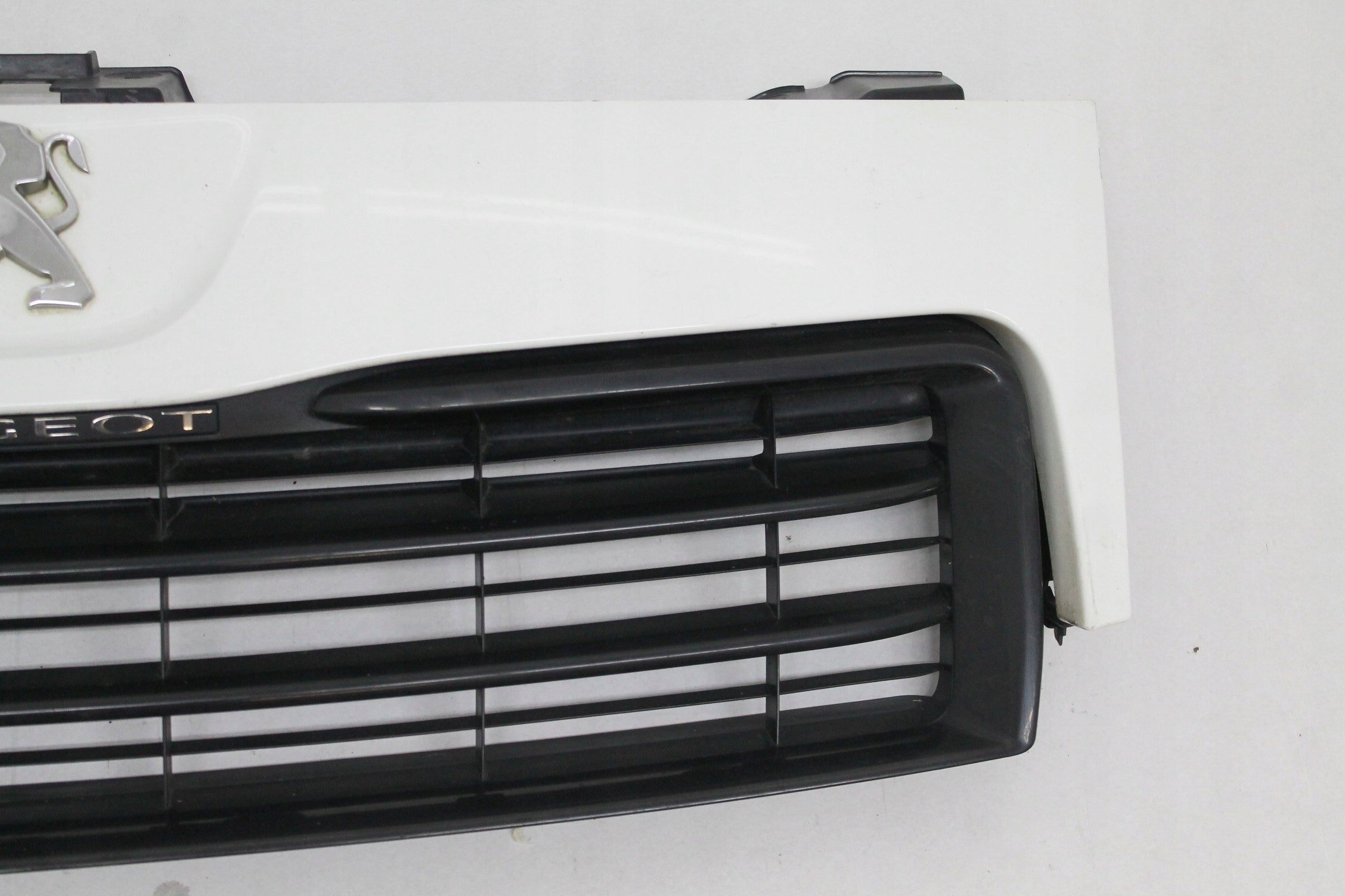 Kühlergrill Peugeot PEUGEOT EXPERT II FRONTGRILL Kühlergitter