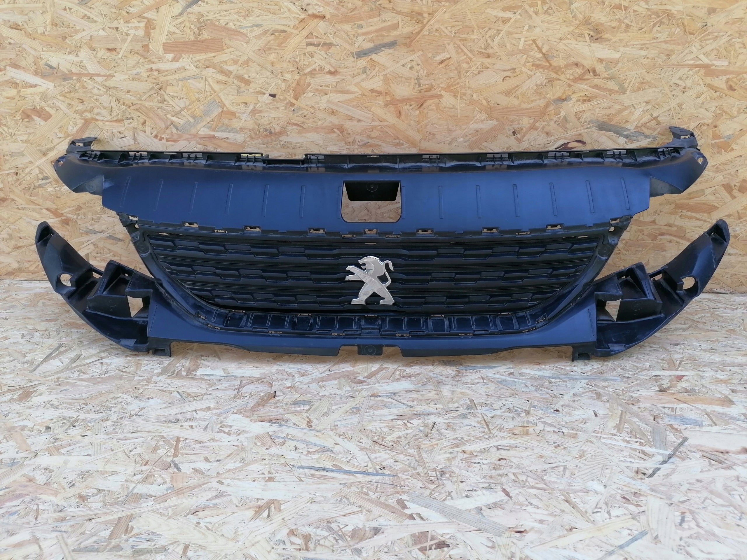  Kühlergrill Peugeot RIFTER PEUGEOT PARTNER FRONTGRILL Kühlergitter product image