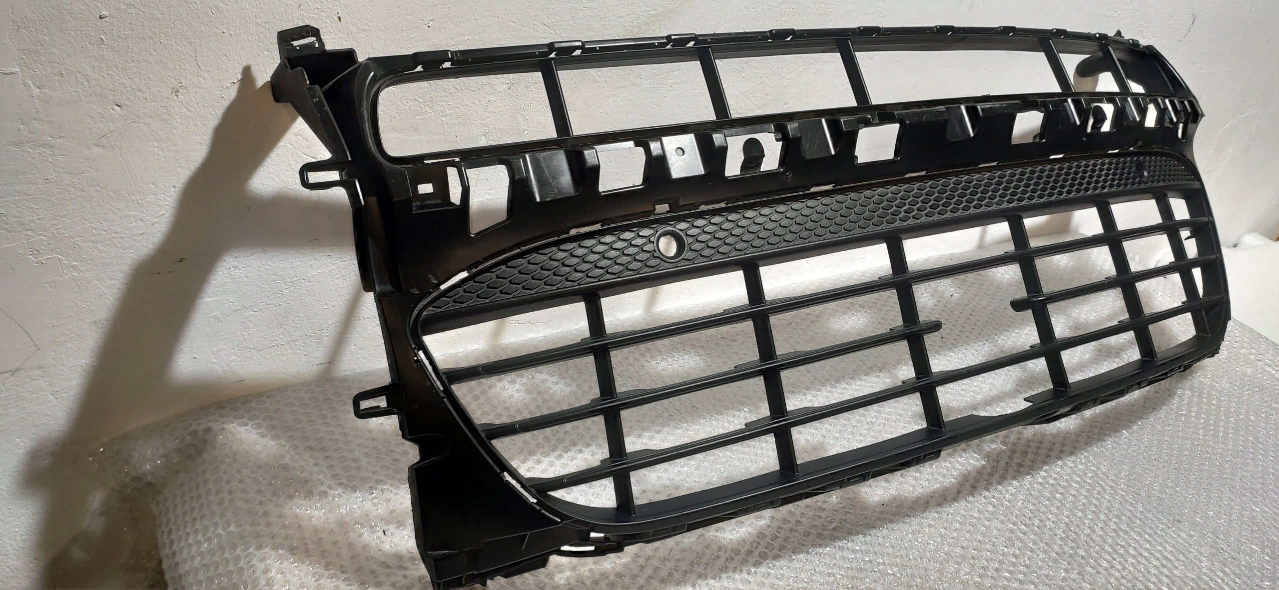 Kühlergrill Porsche MACAN 95B FRONTGRILL 95B807683AP Kühlergitter