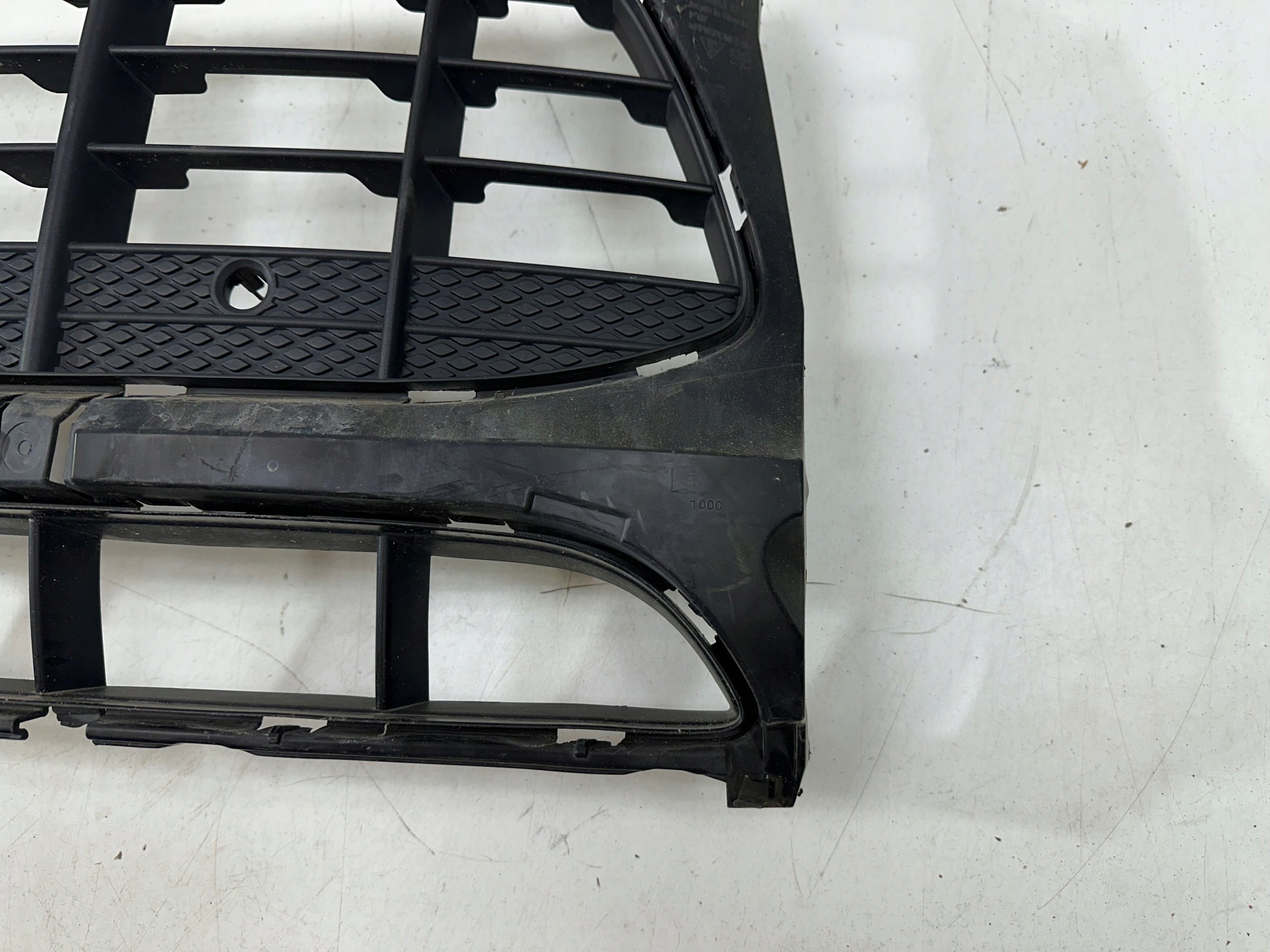 Kühlergrill Porsche 95B FRONTGRILL 95B807683H Kühlergitter