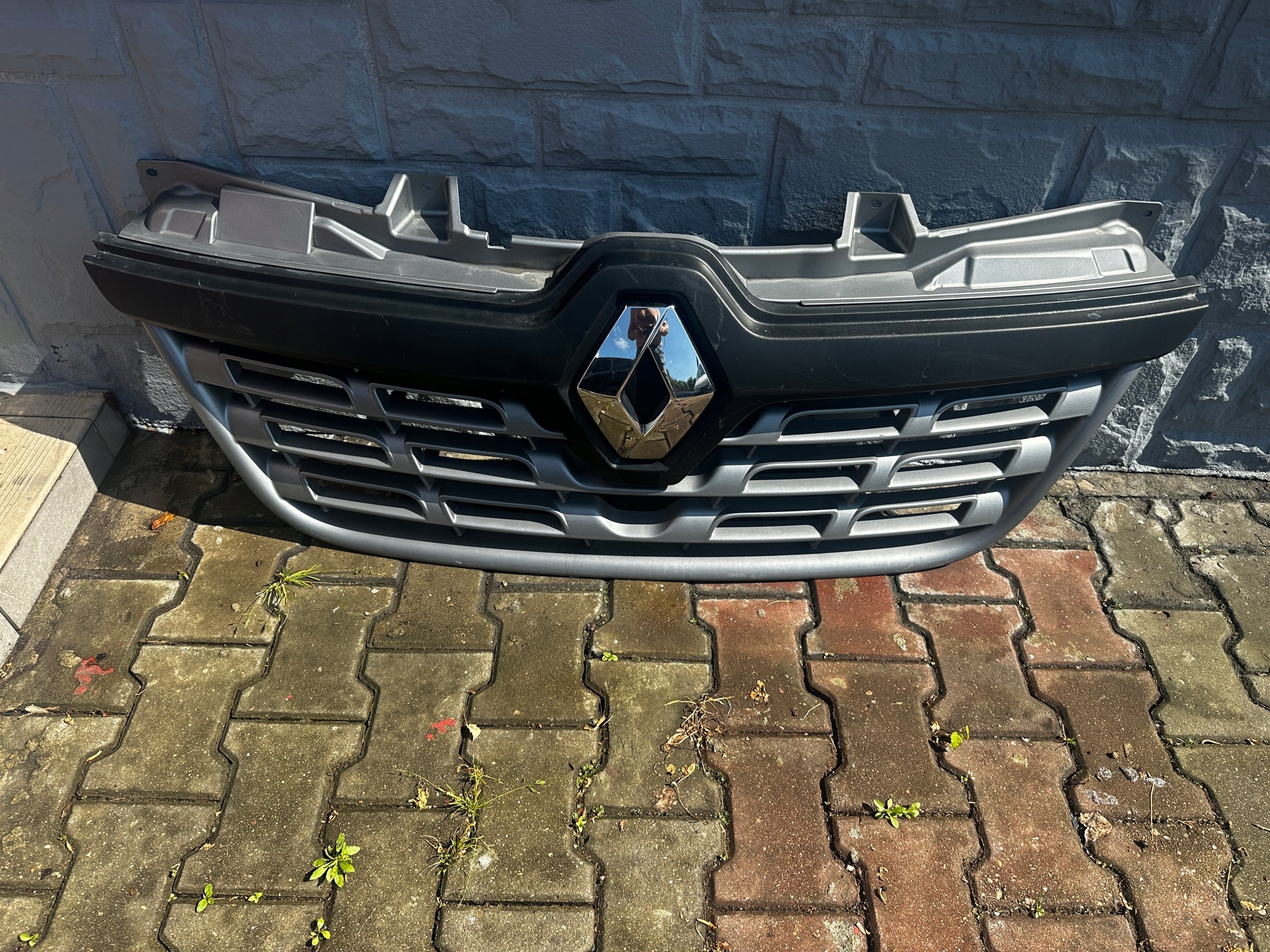 Kühlergrill Renault MASTER III MASTER 3 FRONTGRILL 623102803R Kühlergitter