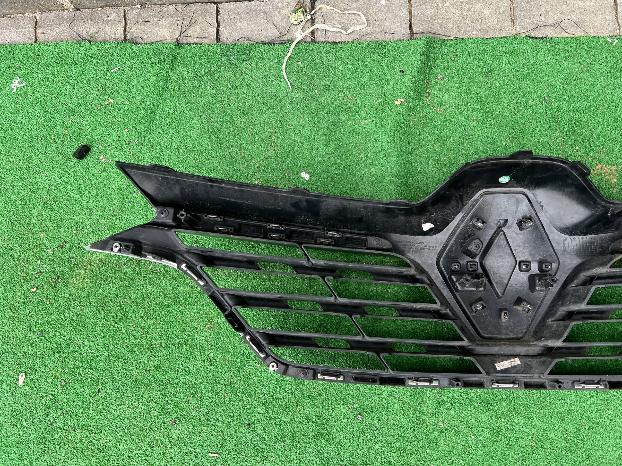 Kühlergrill Renault ARKANA FRONTGRILL 623103515R Kühlergitter