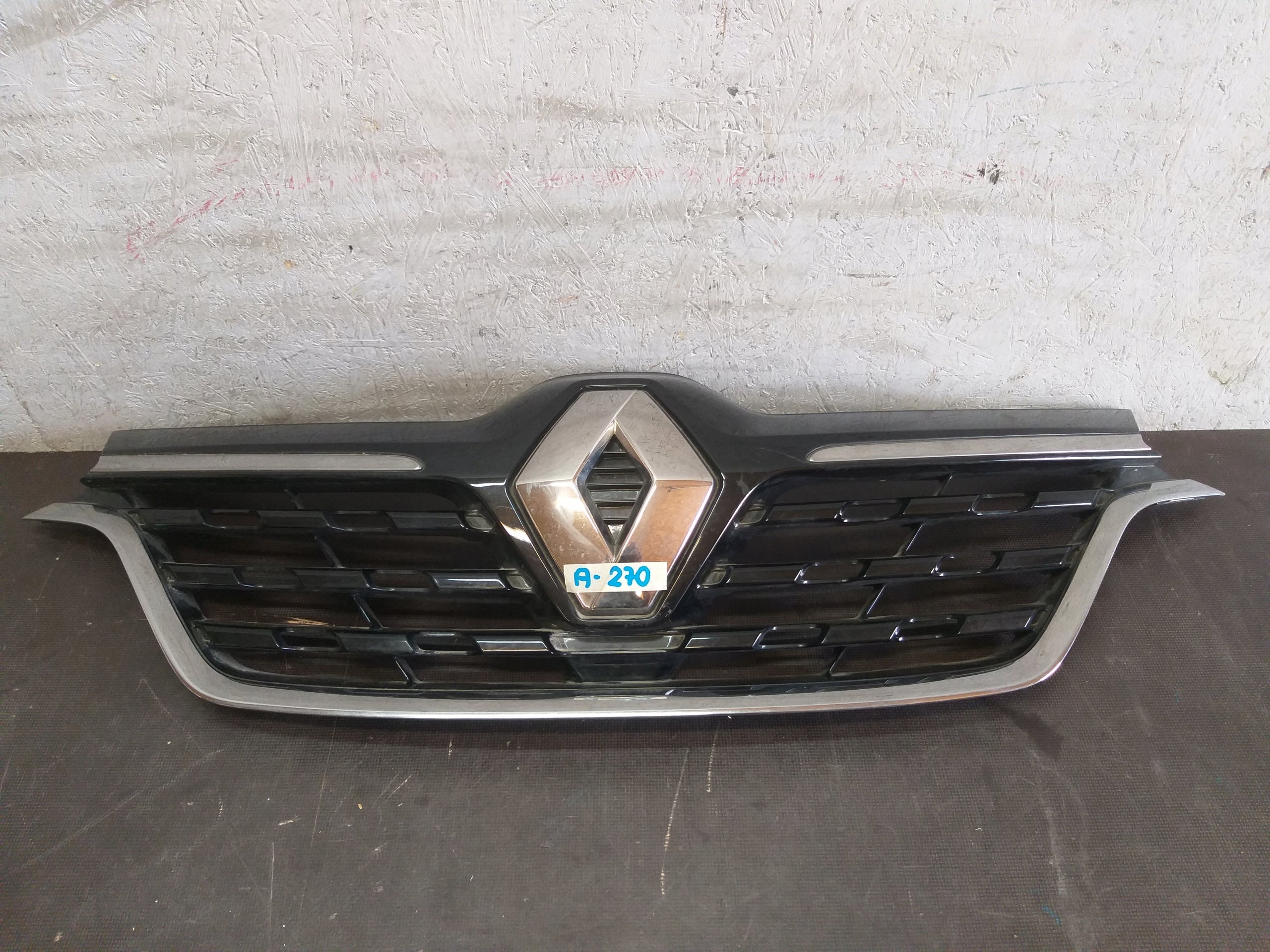 Kühlergrill Renault ARKANA FRONTGRILL 623103515R Kühlergitter