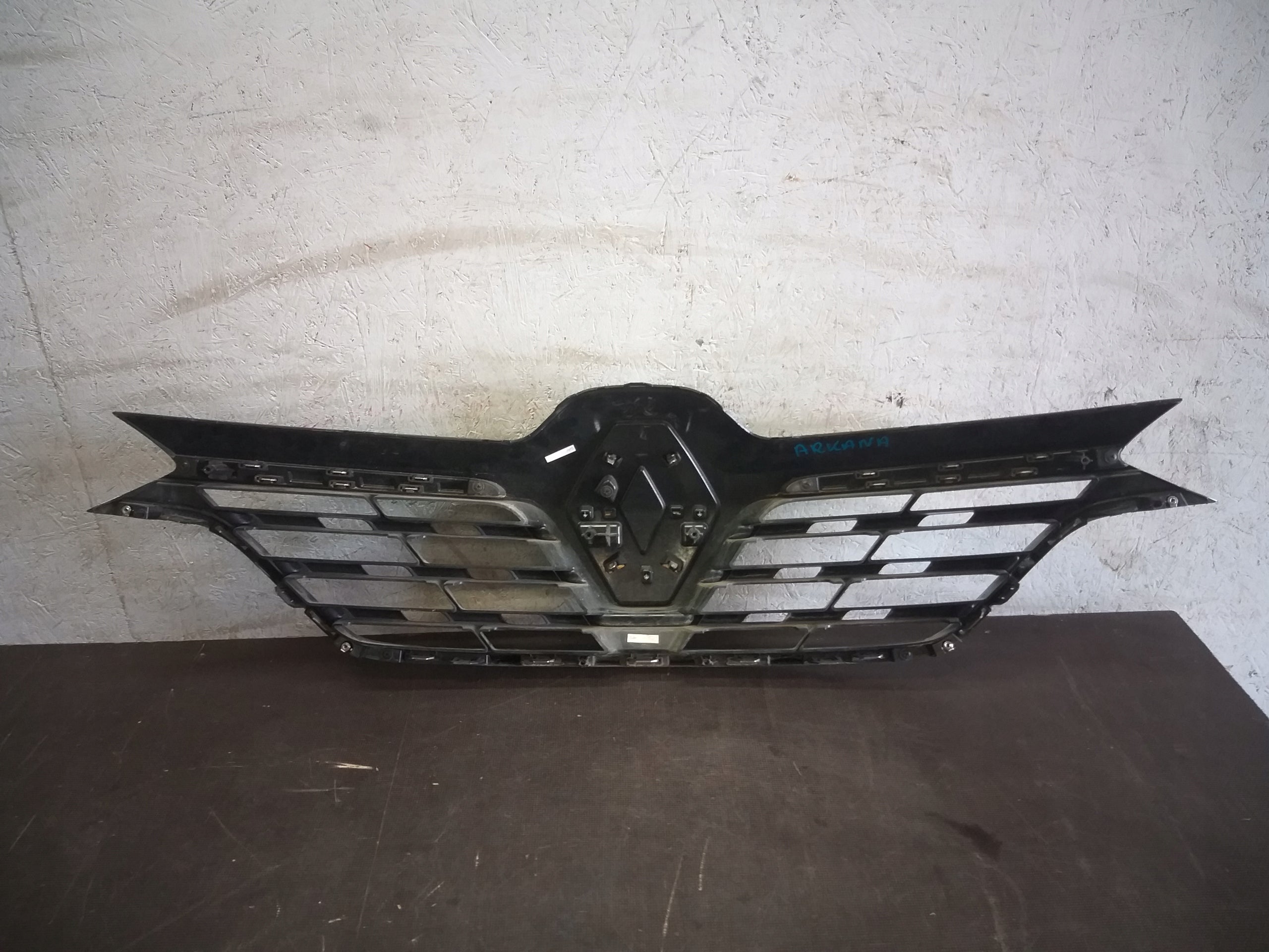 Kühlergrill Renault ARKANA FRONTGRILL 623103515R Kühlergitter