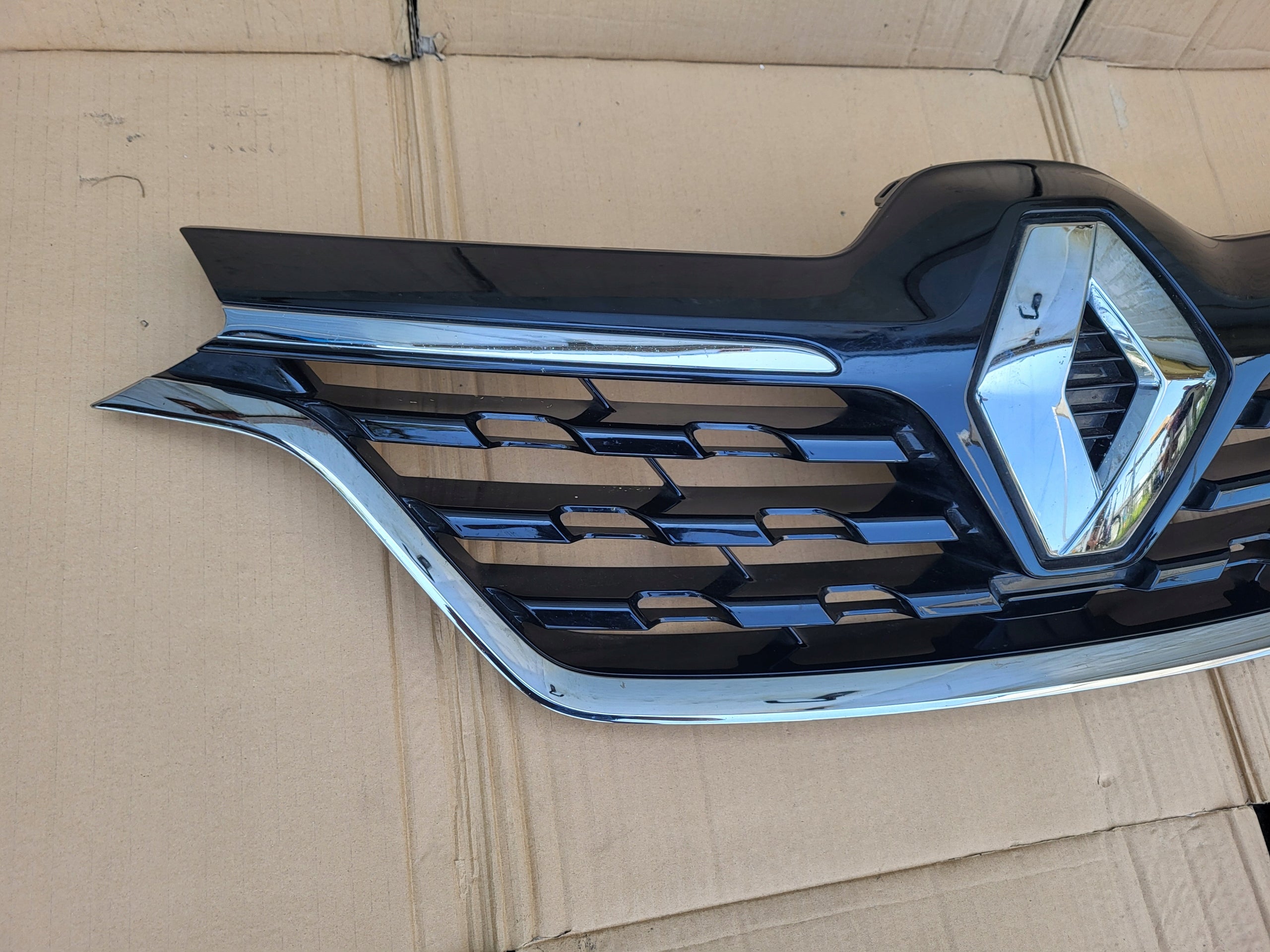 Kühlergrill Renault ARKANA FRONTGRILL Kühlergitter