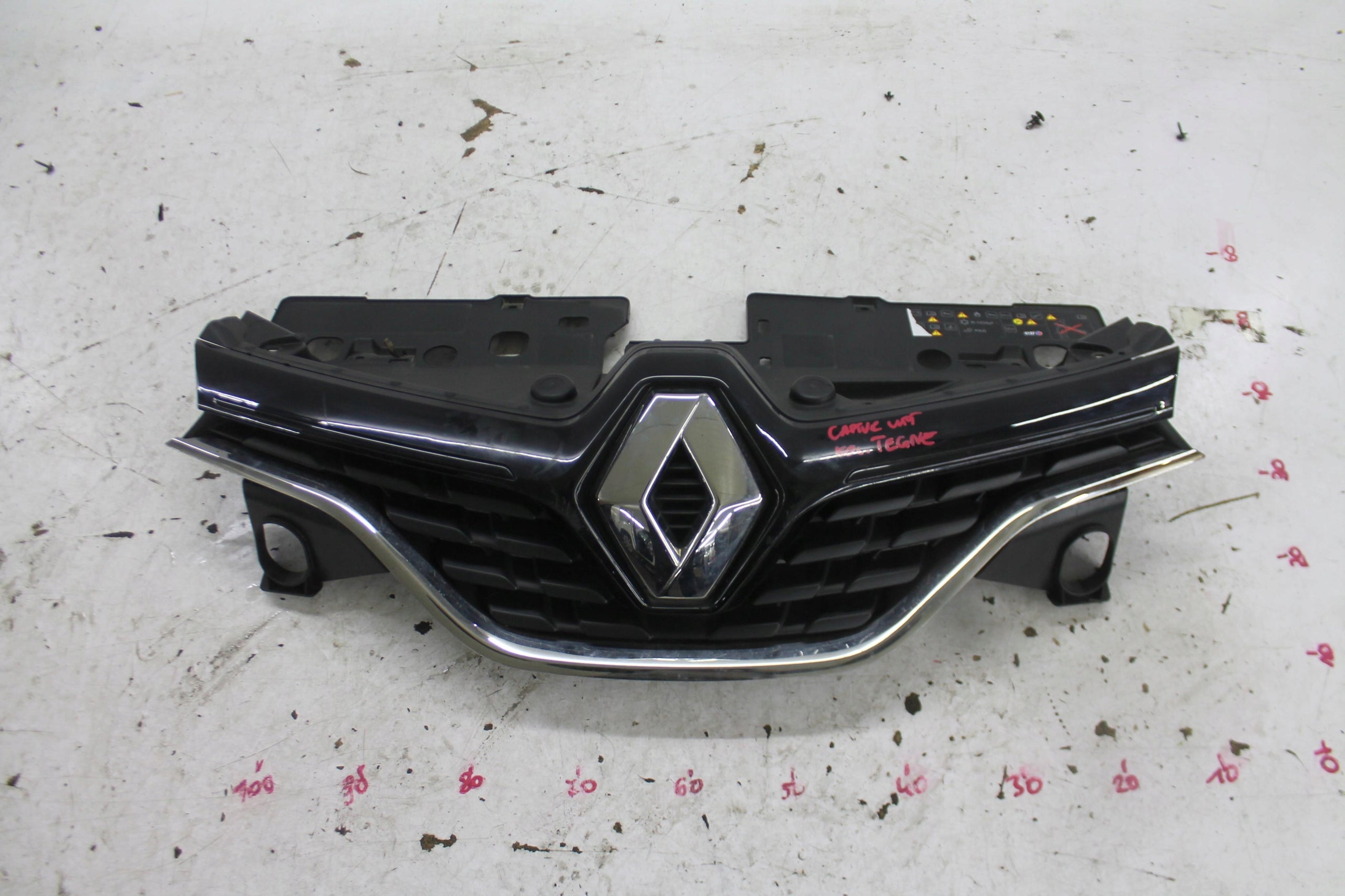  Kühlergrill Renault CAPTUR FRONTGRILL 620902271R Kühlergitter product image