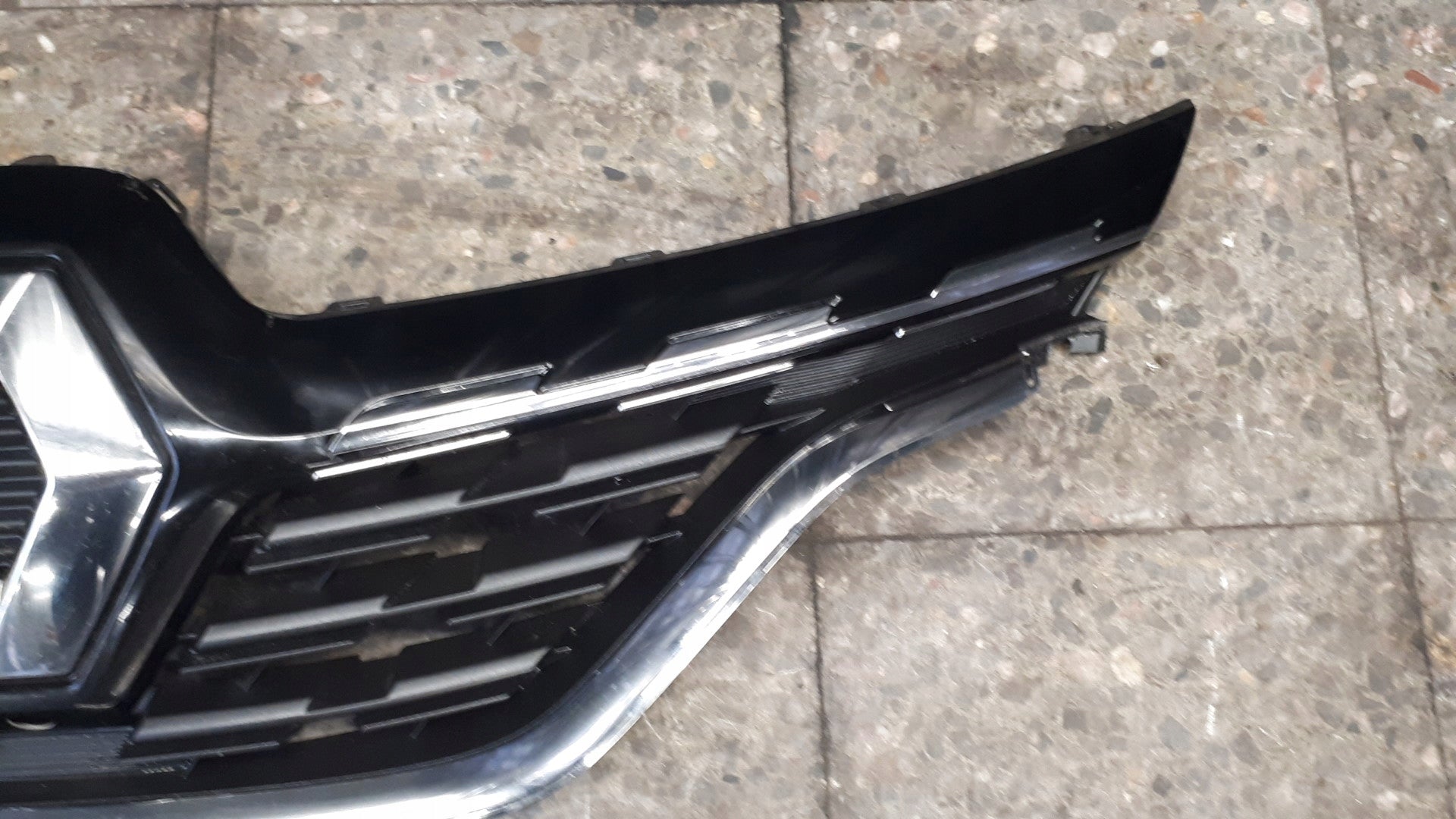 Kühlergrill Renault CAPTUR II FRONTGRILL 623105565R Kühlergitter