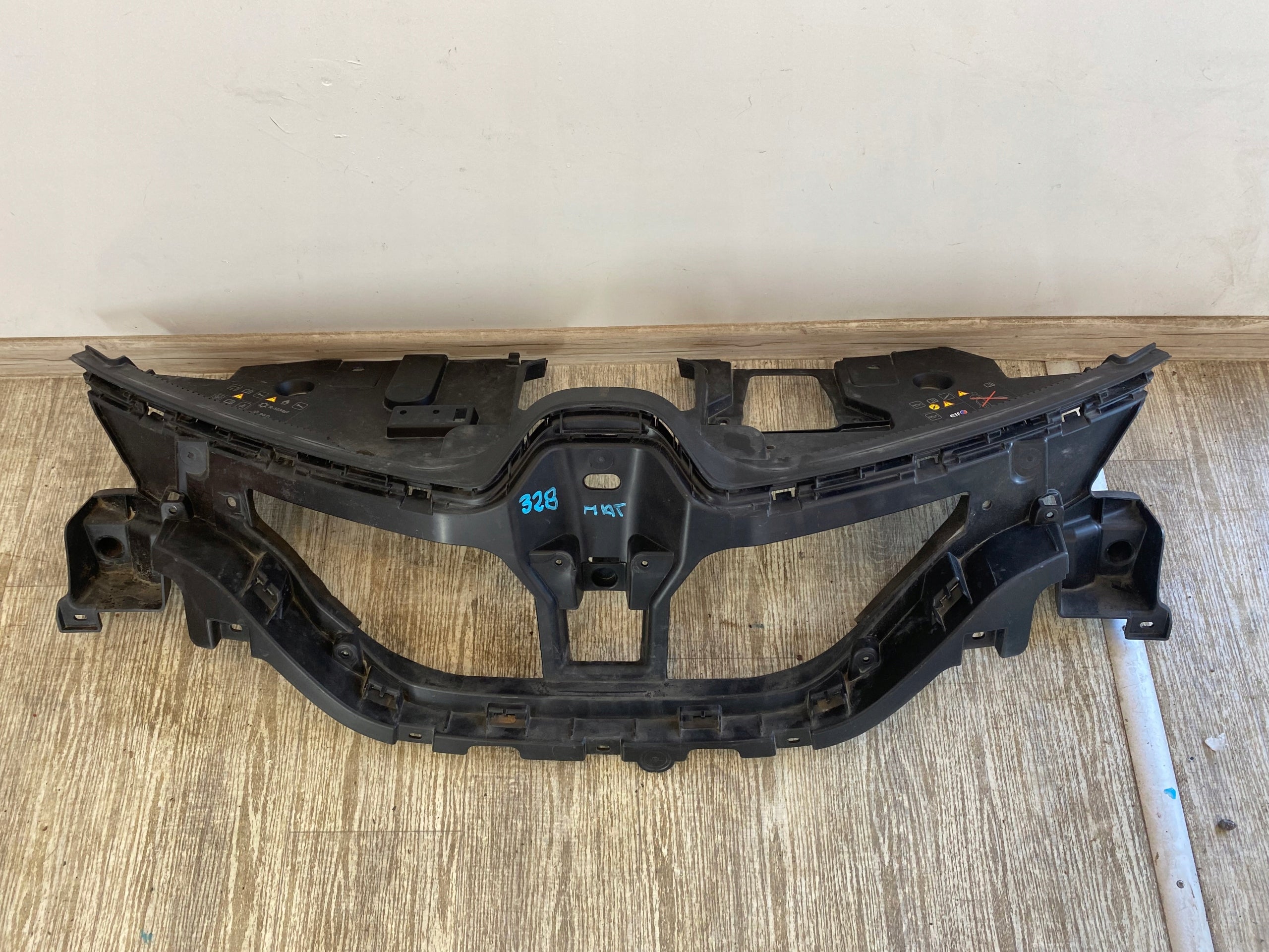 Kühlergrill Renault CAPTUR II FRONTGRILL 620365678R Kühlergitter