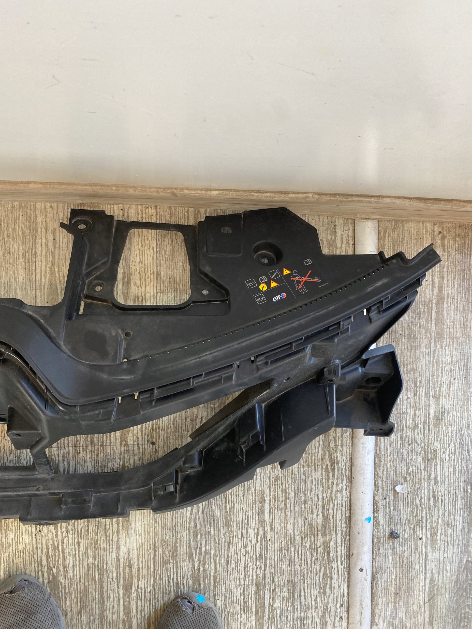 Kühlergrill Renault CAPTUR II FRONTGRILL 620365678R Kühlergitter