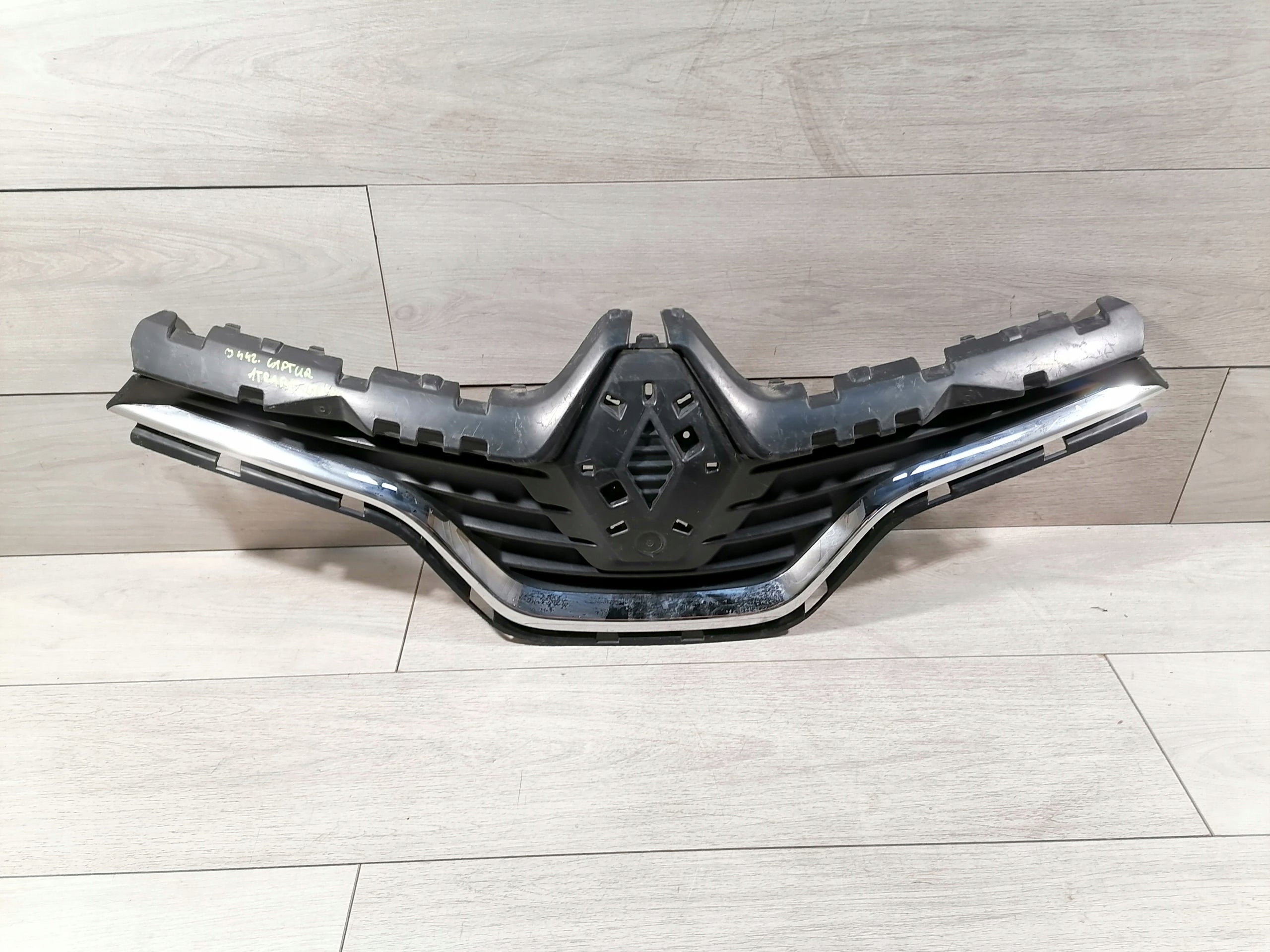  Kühlergrill Renault CAPTUR FRONTGRILL 623102335R Kühlergitter product image